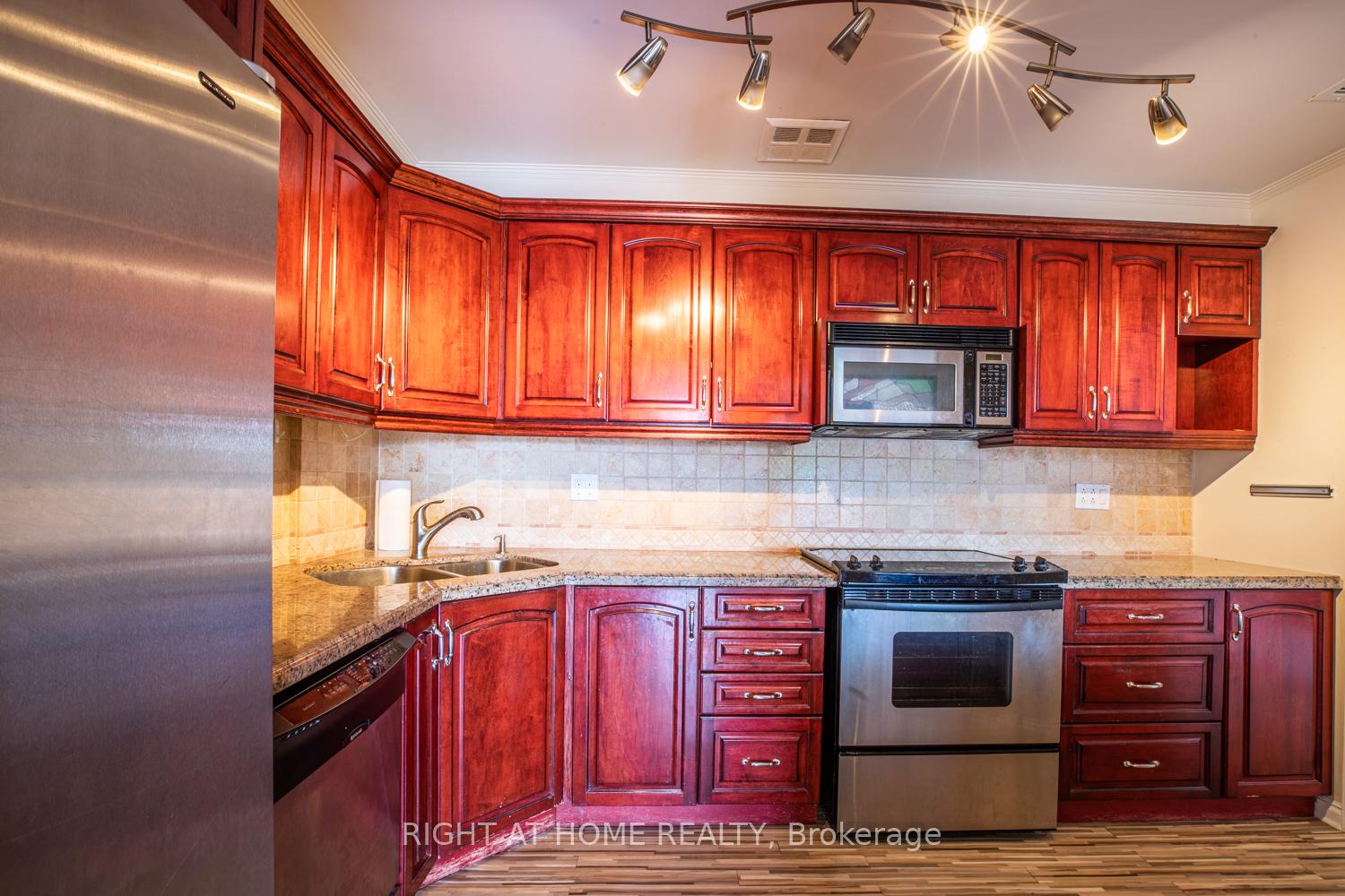 Photo 30 of Unit 1004, 135 George Street S, Toronto, Waterfront Communities — HOMEH