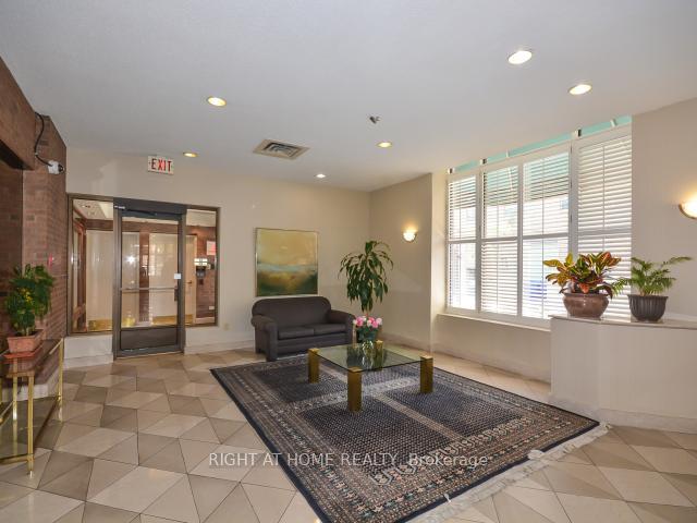 Photo 38 of Unit 1004, 135 George Street S, Toronto, Waterfront Communities — HOMEH