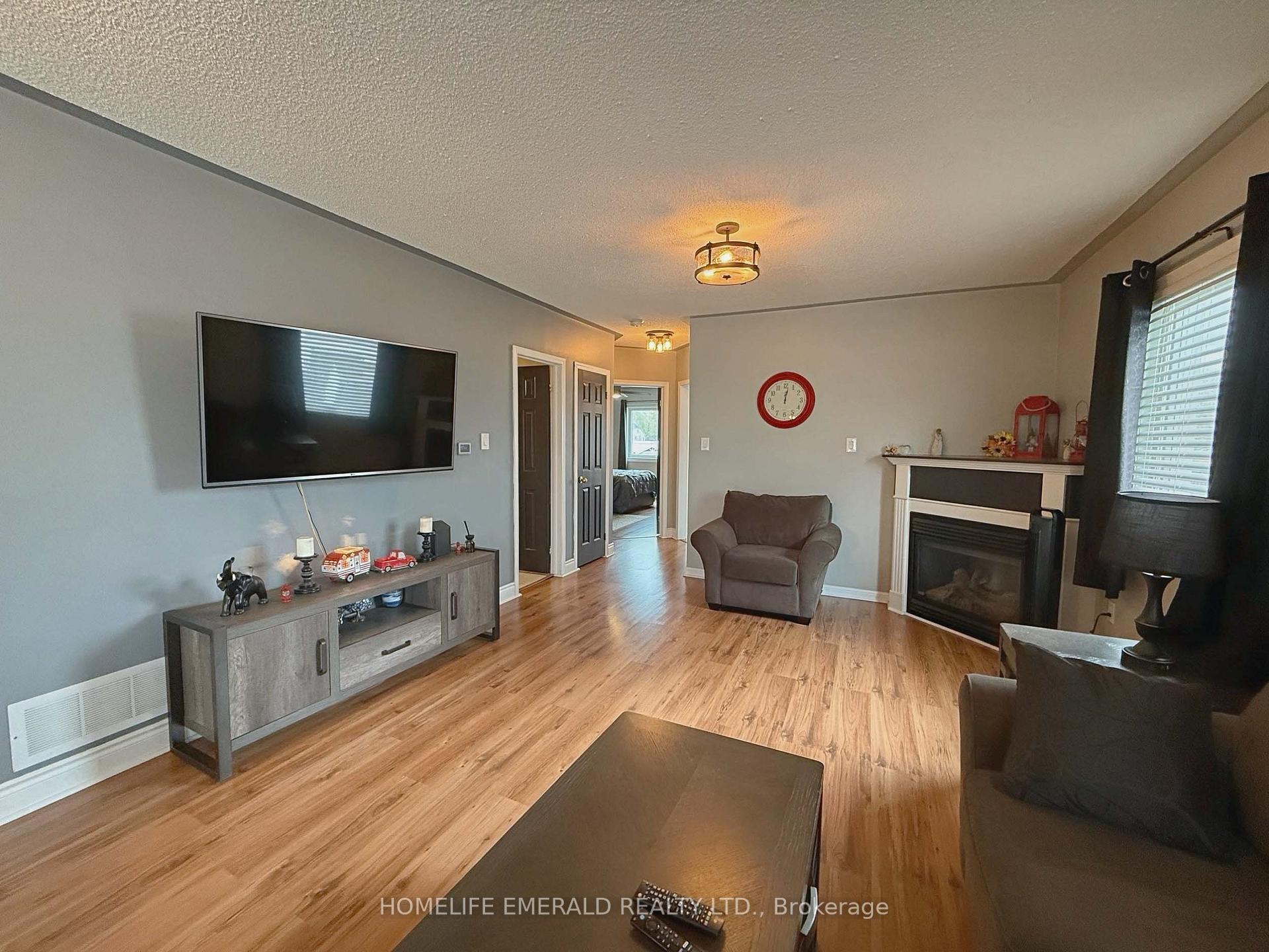 Photo 11 of 144 Maplewood Drive, Essa, Angus — HOMEH