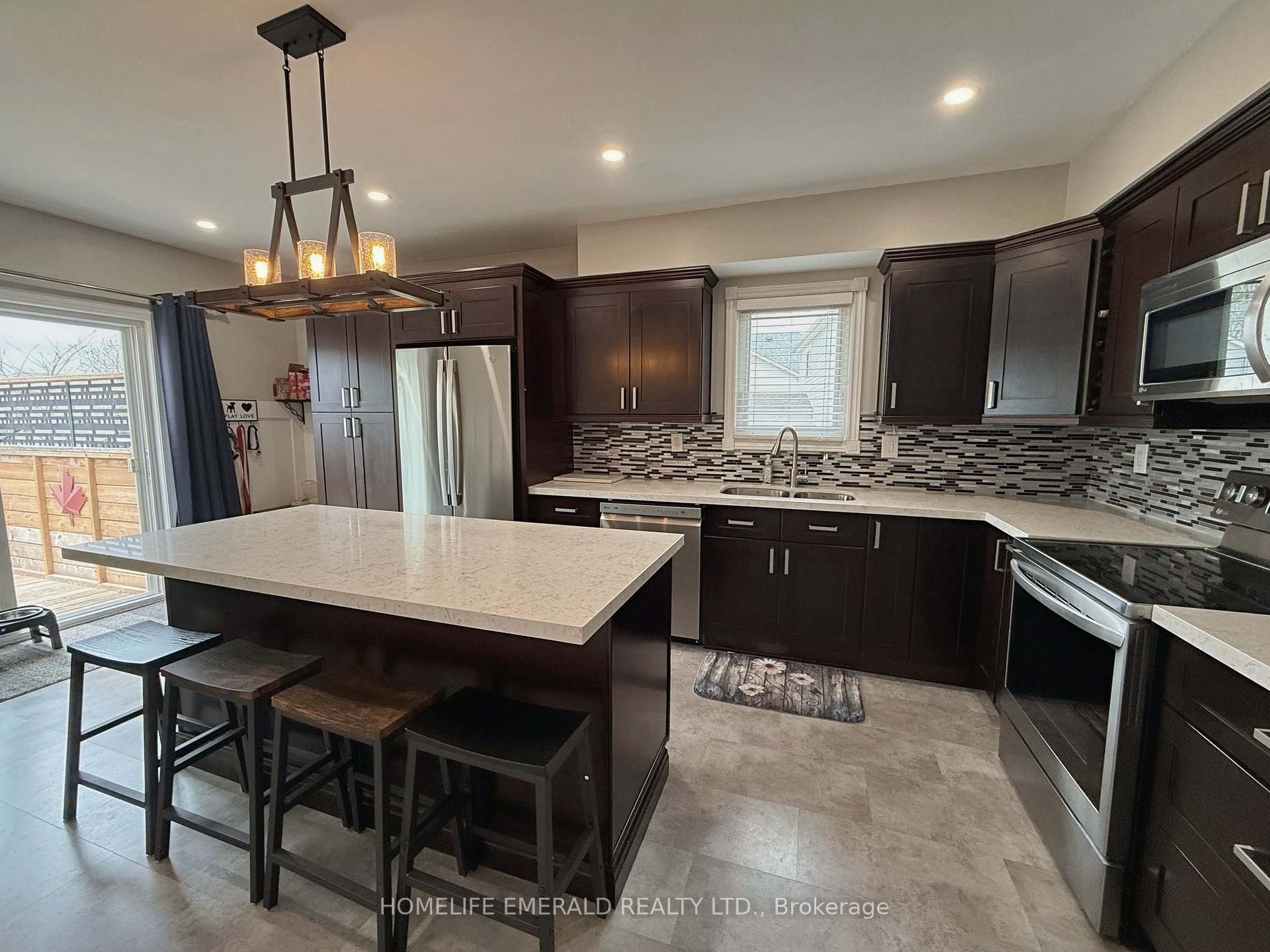 Photo 12 of 144 Maplewood Drive, Essa, Angus — HOMEH