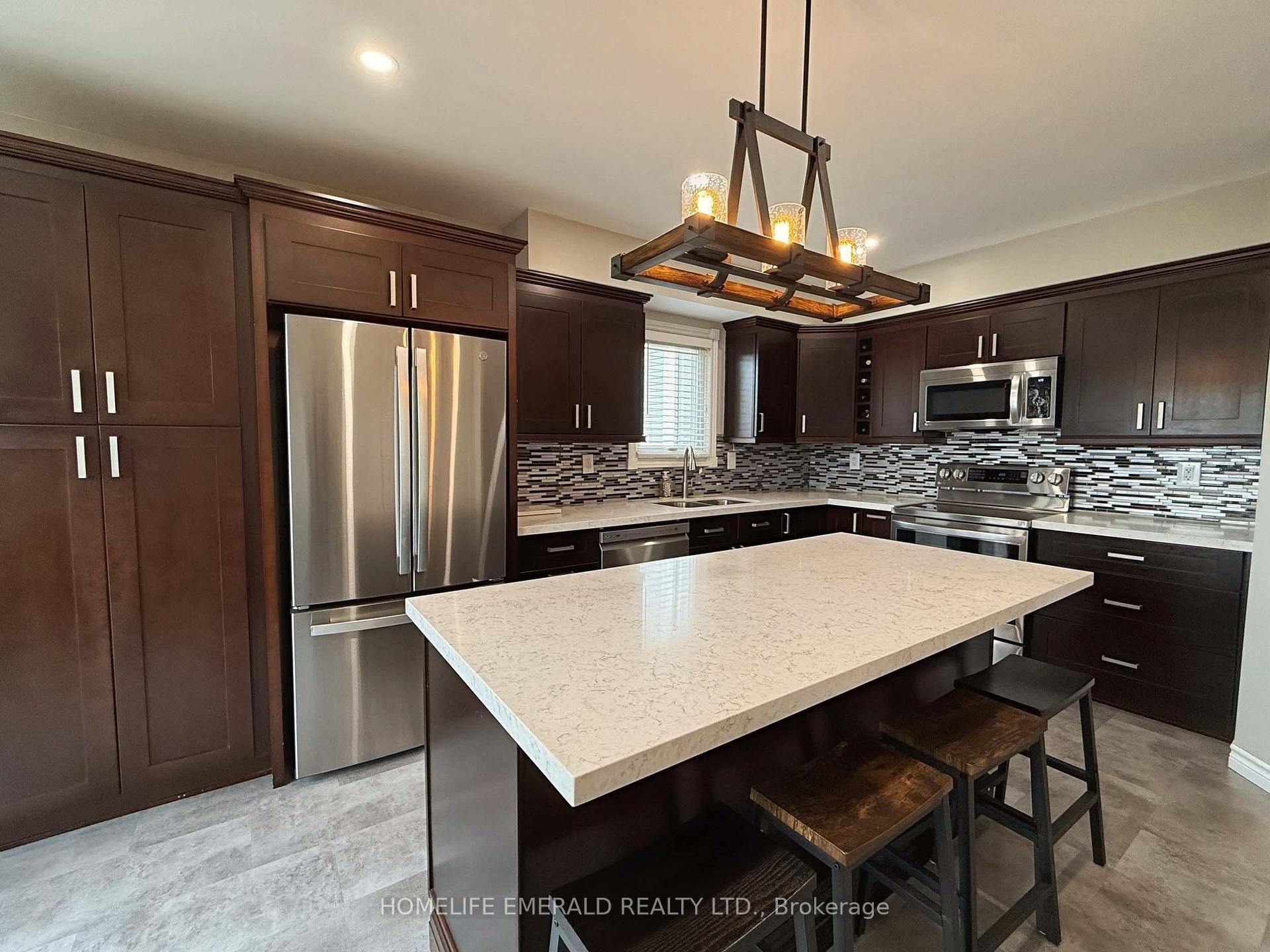 Photo 20 of 144 Maplewood Drive, Essa, Angus — HOMEH