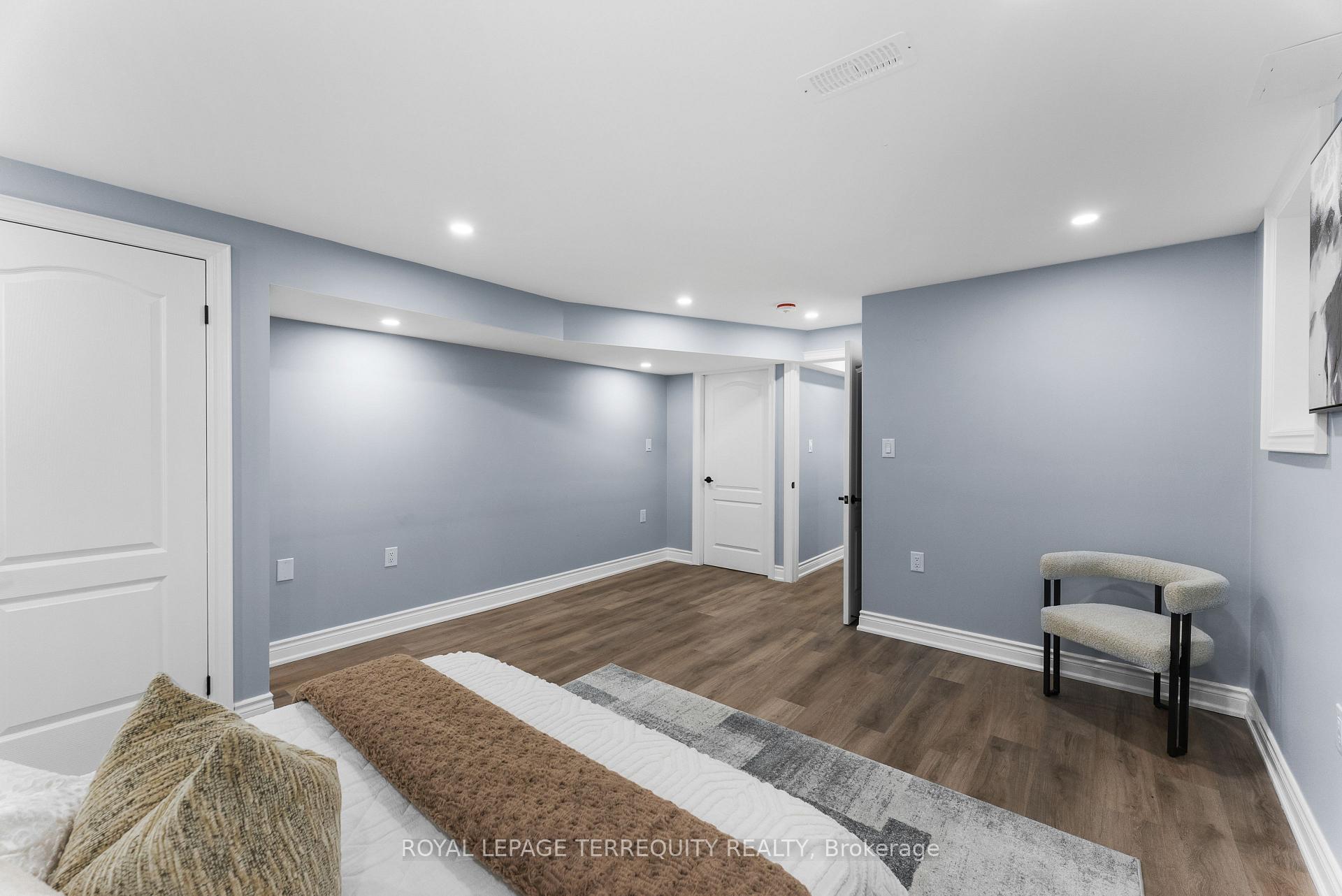 Photo 41 of 9 Schoolbridge Street, Ajax, Northwest Ajax — HOMEH