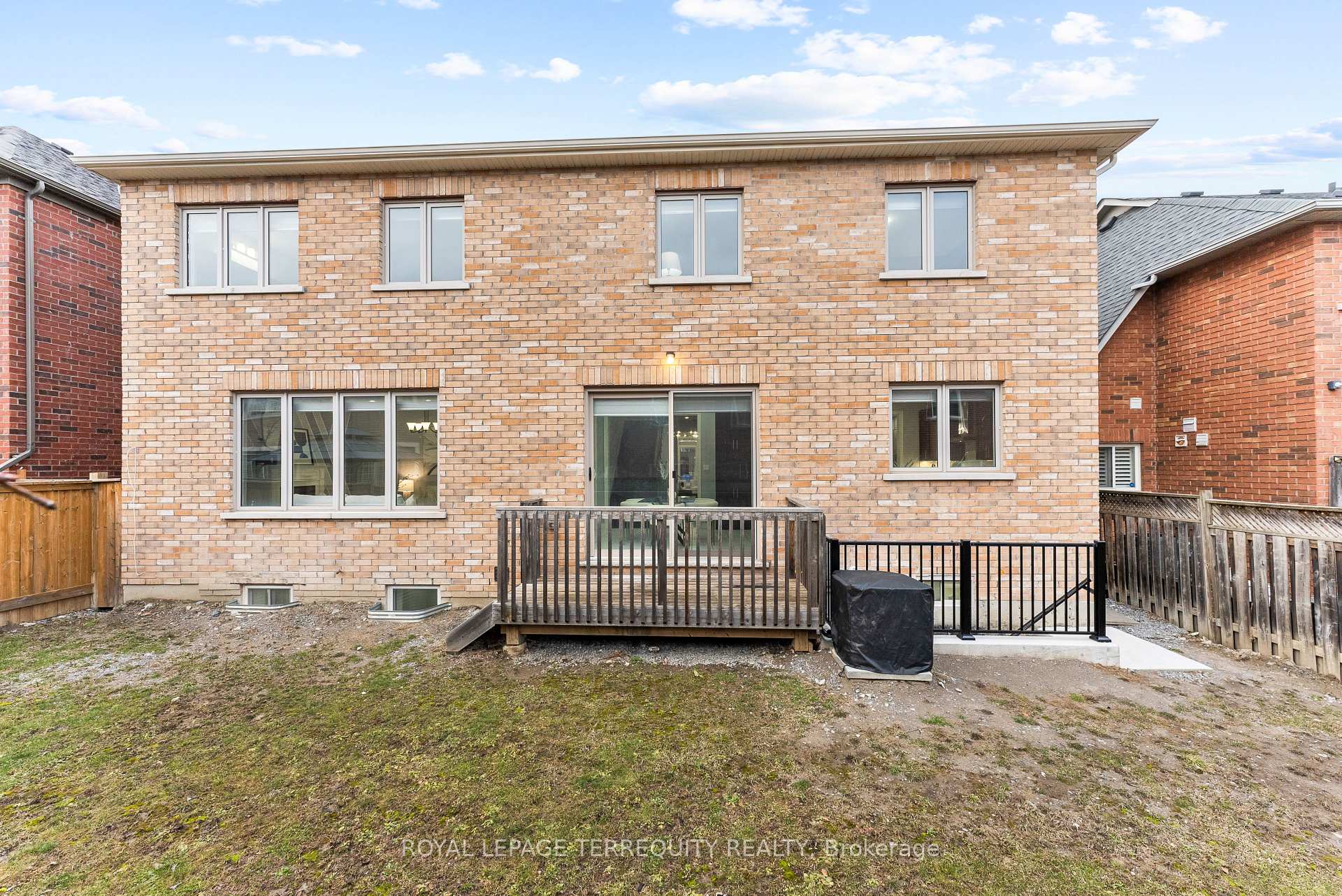 Photo 47 of 9 Schoolbridge Street, Ajax, Northwest Ajax — HOMEH