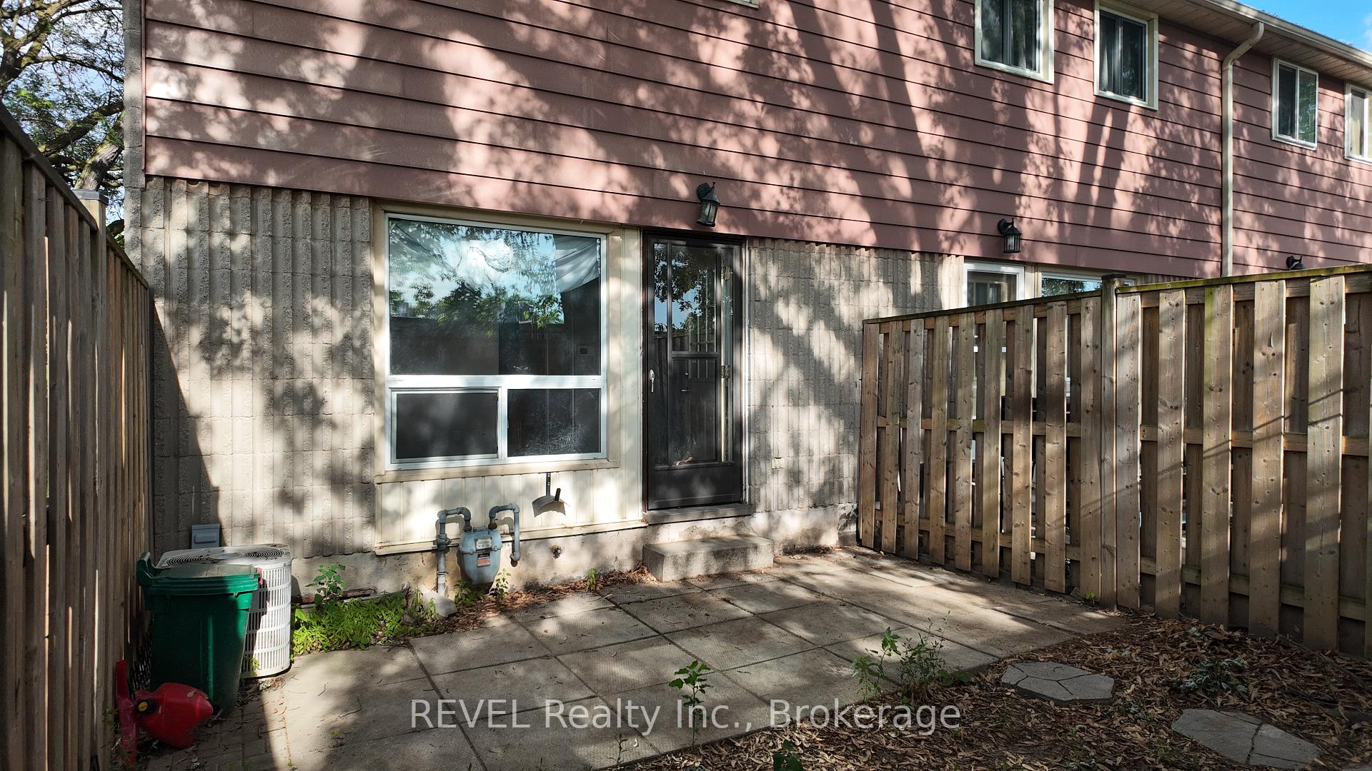 Photo 14 of Unit 30, 25 Linfield Drive, St. Catharines, Lakeport — HOMEH