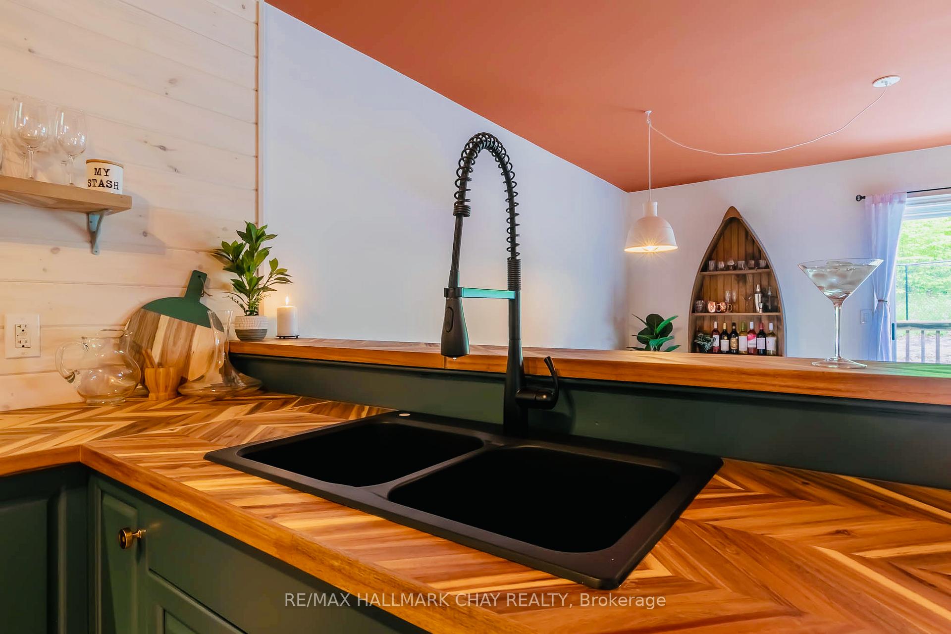 Photo 9 of 111 Revell Street, Gravenhurst, Muskoka (S) — HOMEH