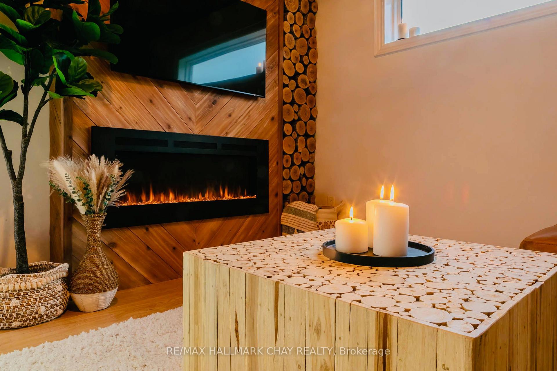 Photo 12 of 111 Revell Street, Gravenhurst, Muskoka (S) — HOMEH