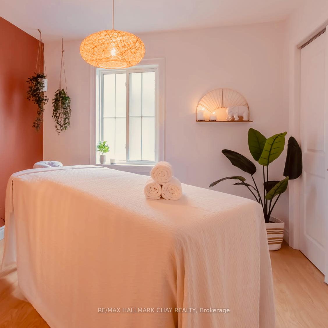 Photo 18 of 111 Revell Street, Gravenhurst, Muskoka (S) — HOMEH