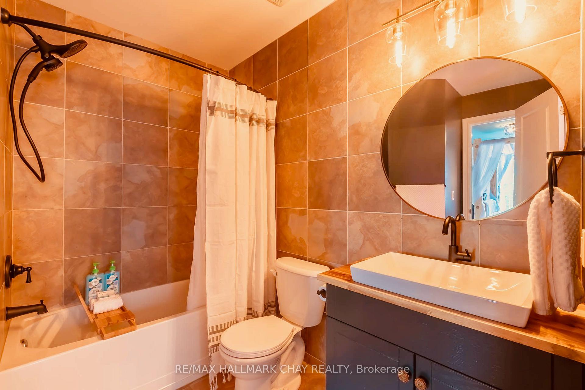 Photo 19 of 111 Revell Street, Gravenhurst, Muskoka (S) — HOMEH