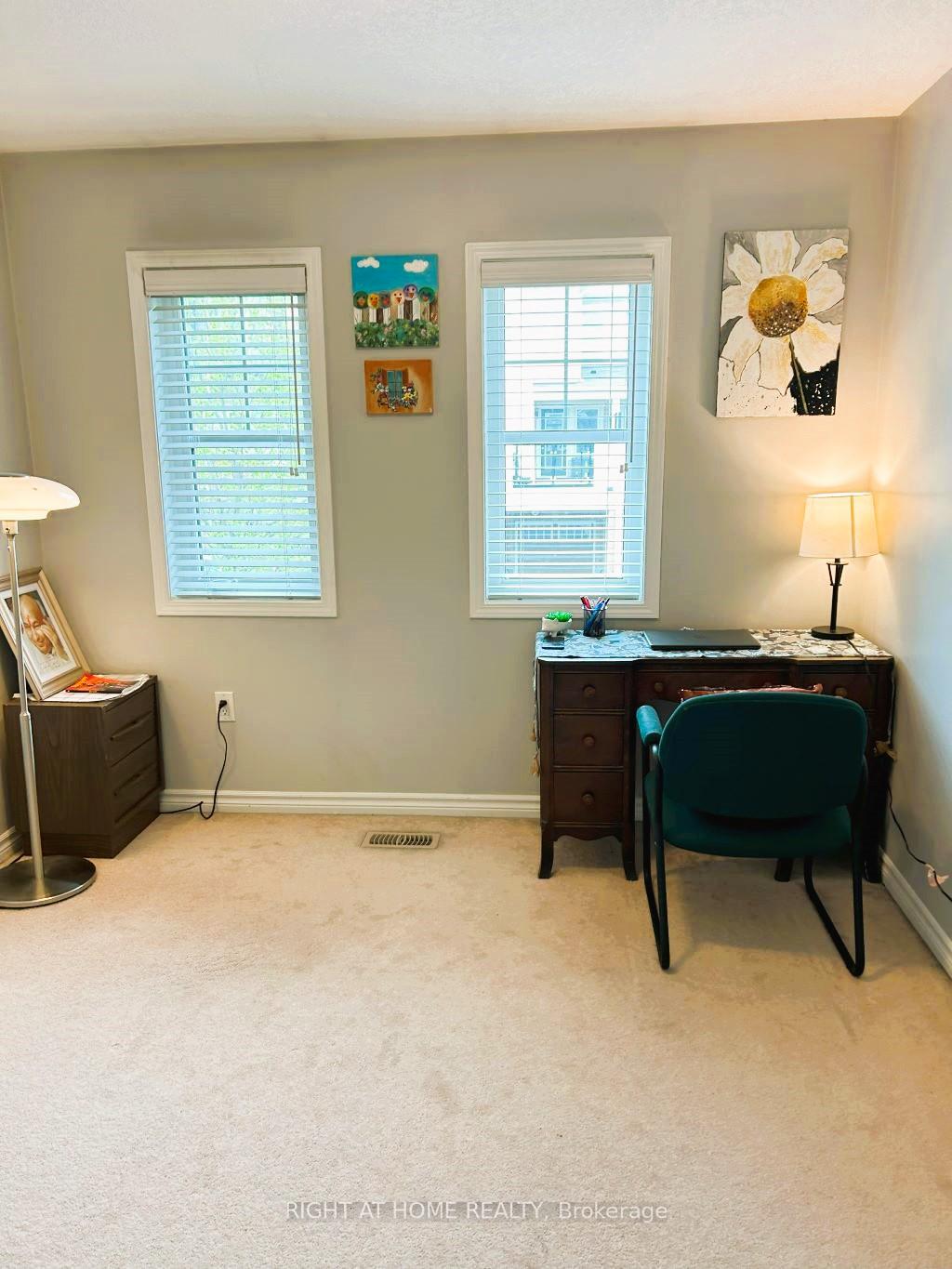 Photo 18 of Unit 114, 527 Goldenrod Lane, Kitchener — HOMEH
