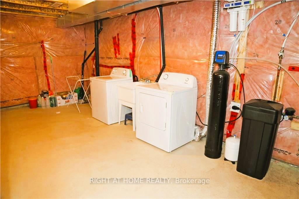 Photo 23 of Unit 114, 527 Goldenrod Lane, Kitchener — HOMEH