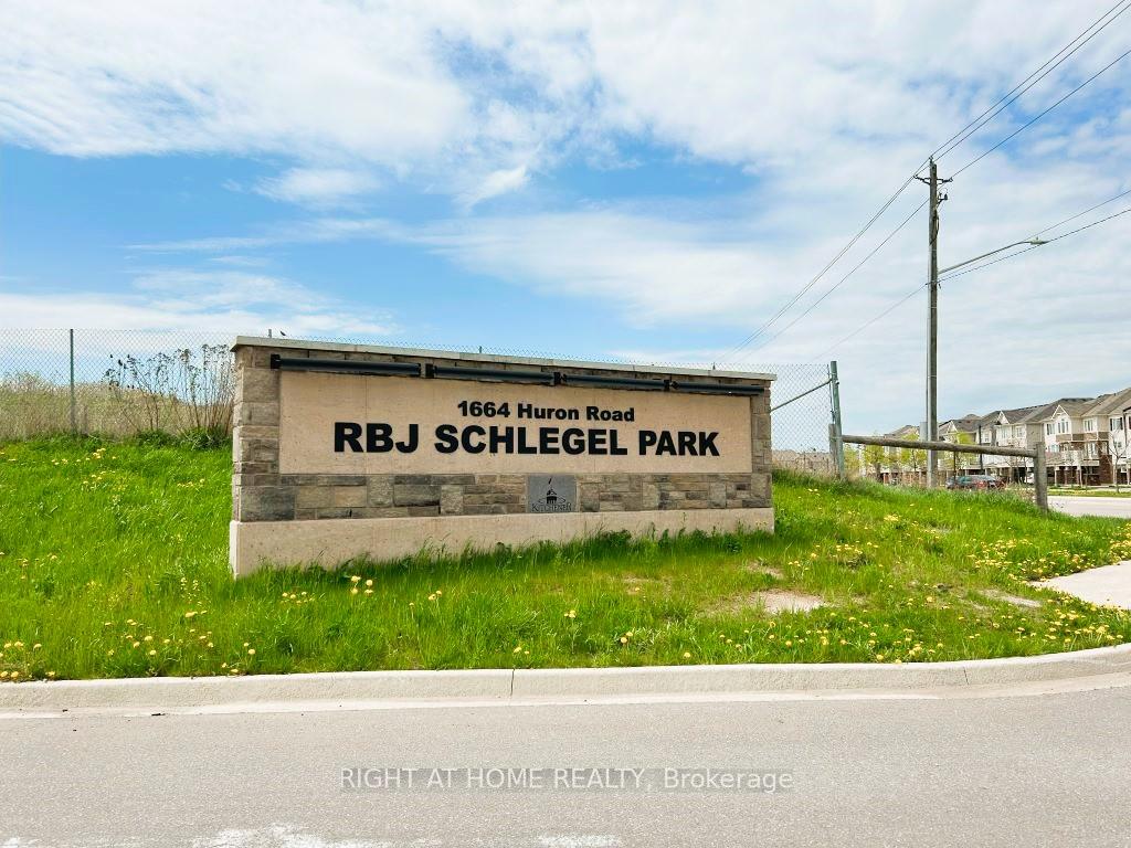 Photo 27 of Unit 114, 527 Goldenrod Lane, Kitchener — HOMEH
