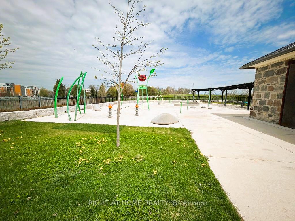 Photo 30 of Unit 114, 527 Goldenrod Lane, Kitchener — HOMEH