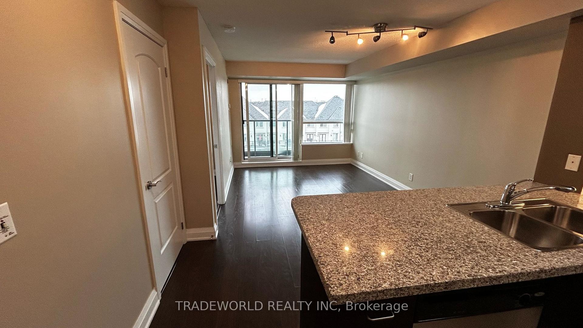 Photo 4 of Unit 416, 20 North Park Road, Vaughan, Beverley Glen — HOMEH