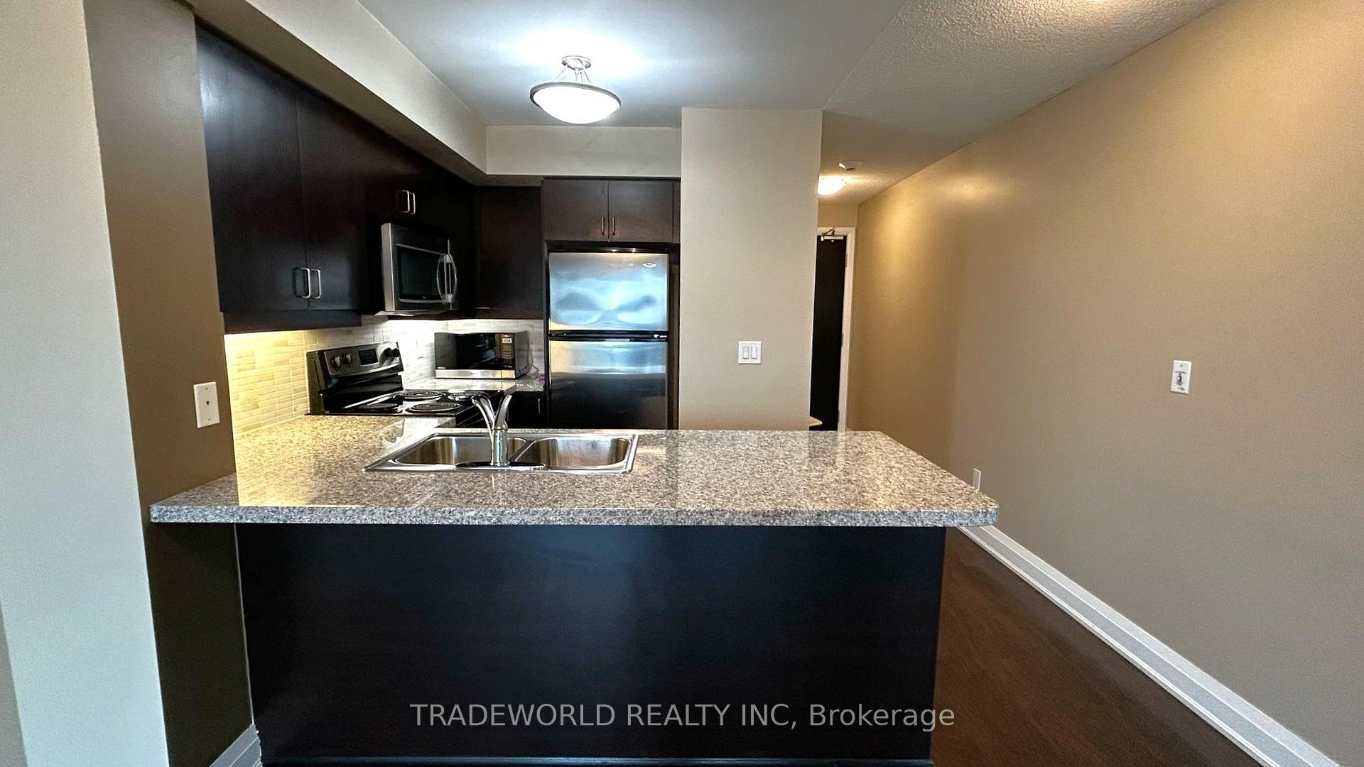 Photo 6 of Unit 416, 20 North Park Road, Vaughan, Beverley Glen — HOMEH