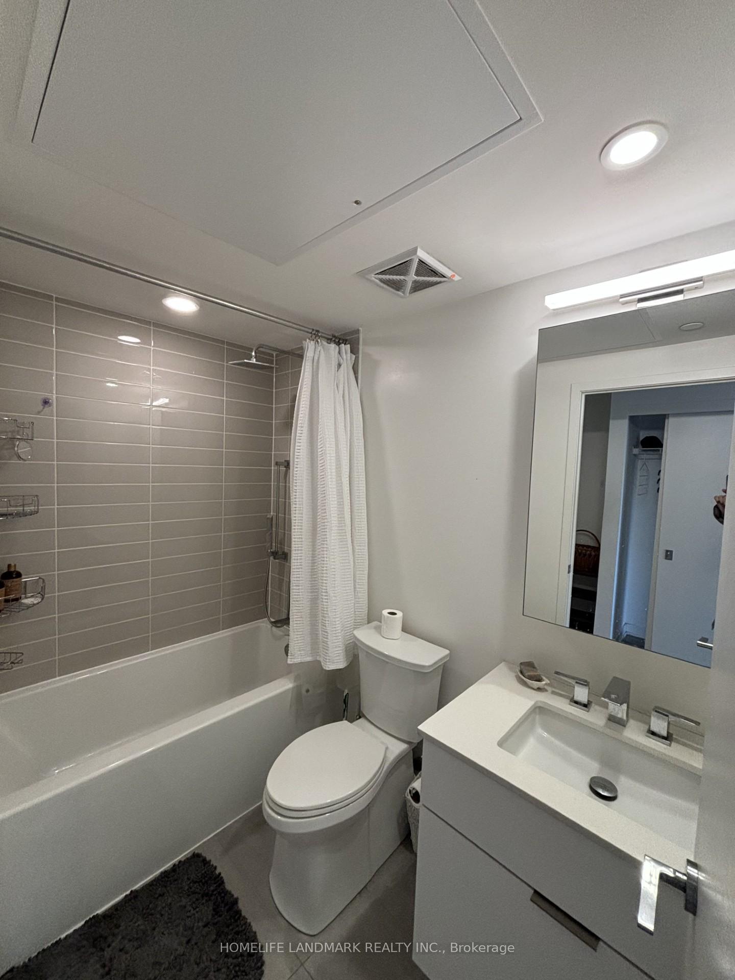 Photo 11 of Unit 2110, 25 Richmond Street E, Toronto, Church-Yonge Corridor — HOMEH