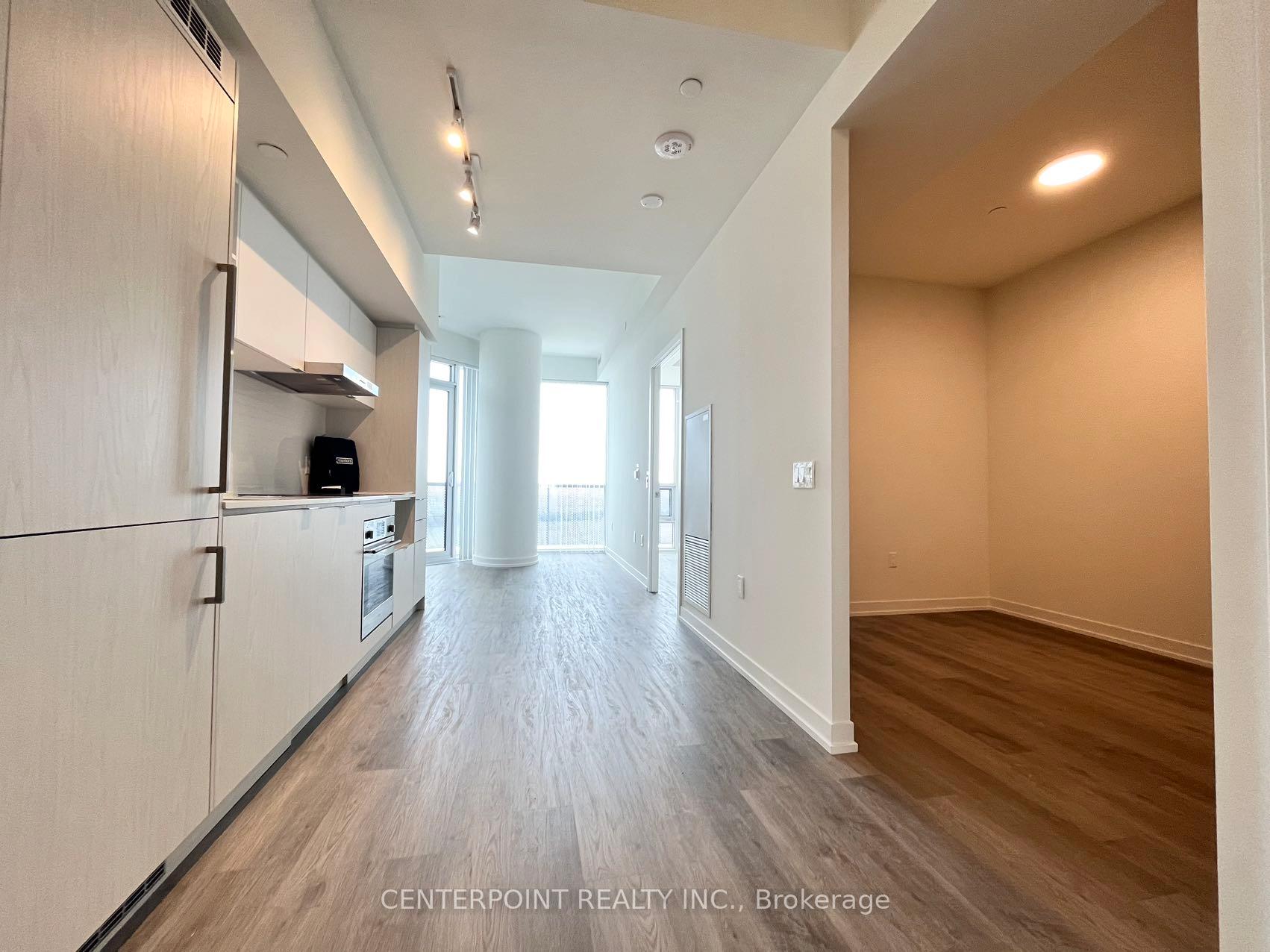 Photo 3 of Unit 5009, 55 Cooper Street, Toronto, Waterfront Communities — HOMEH
