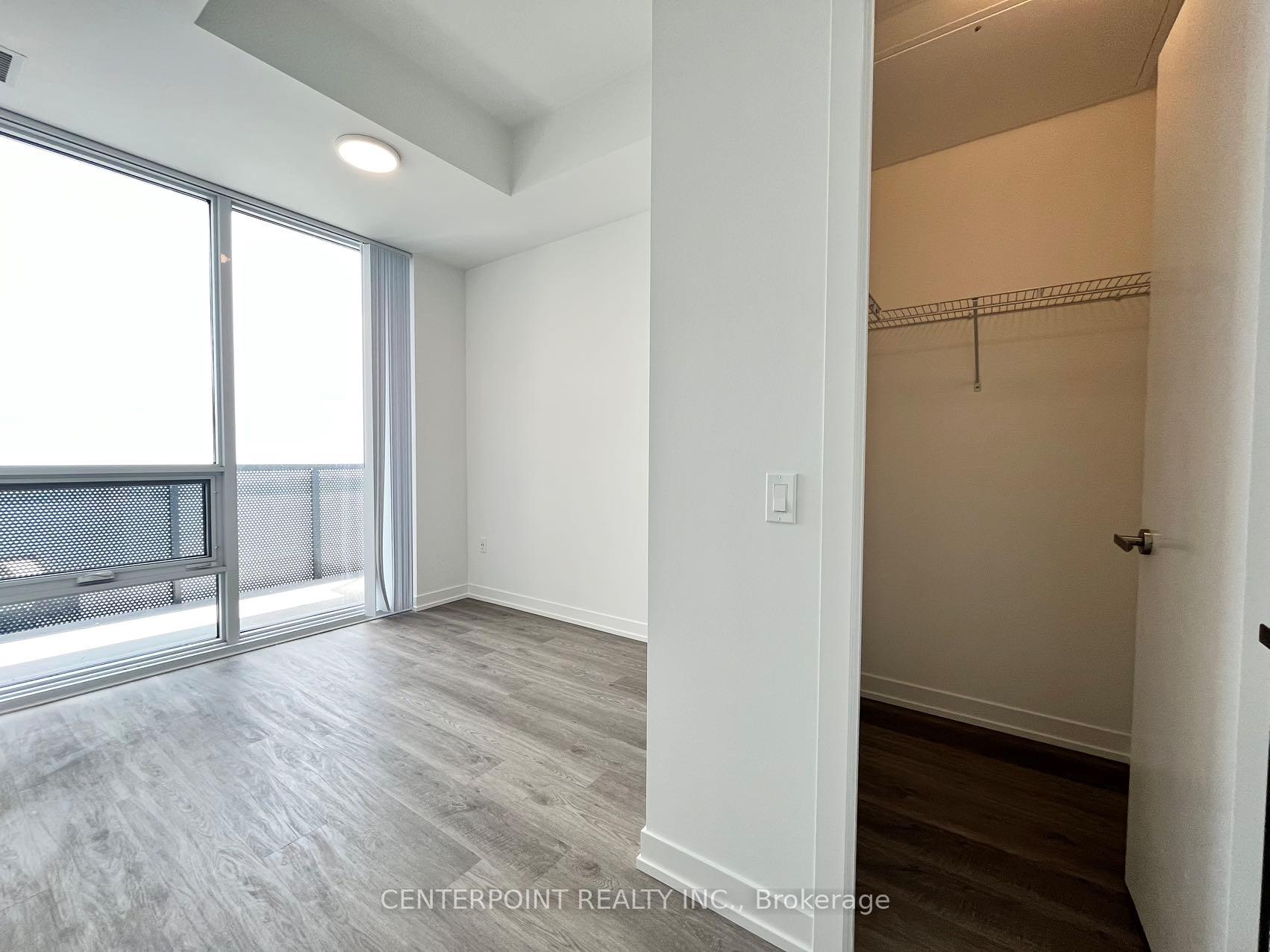 Photo 10 of Unit 5009, 55 Cooper Street, Toronto, Waterfront Communities — HOMEH