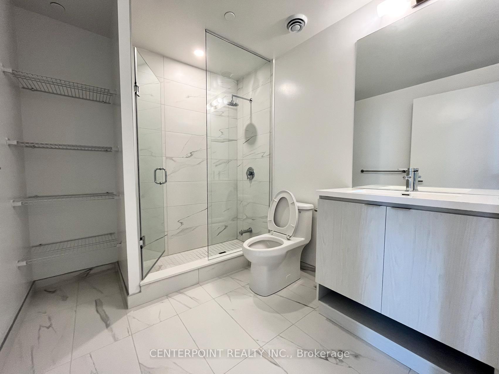 Photo 11 of Unit 5009, 55 Cooper Street, Toronto, Waterfront Communities — HOMEH