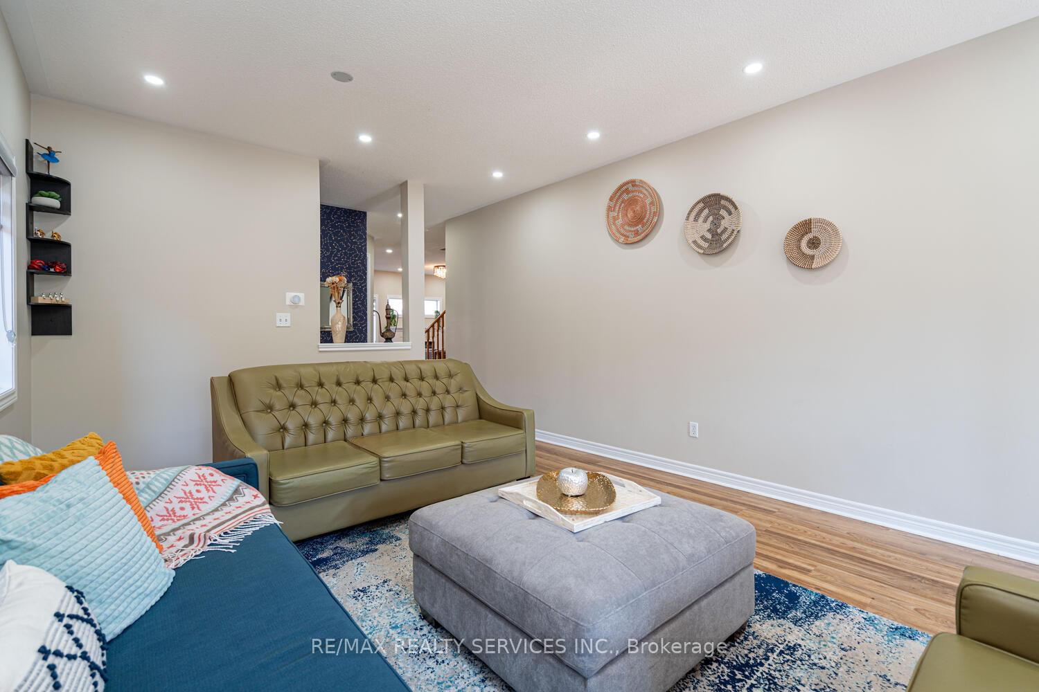 Photo 10 of 6 Foxhollow Road, Brampton, Northwest Sandalwood Parkway — HOMEH