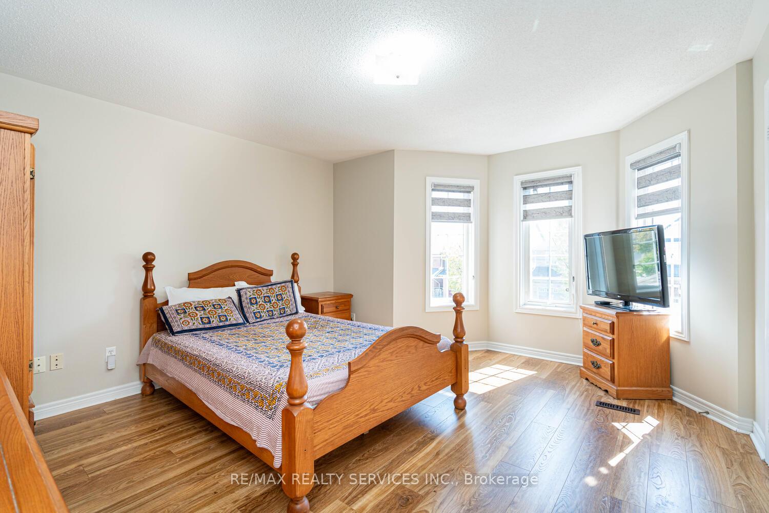 Photo 34 of 6 Foxhollow Road, Brampton, Northwest Sandalwood Parkway — HOMEH