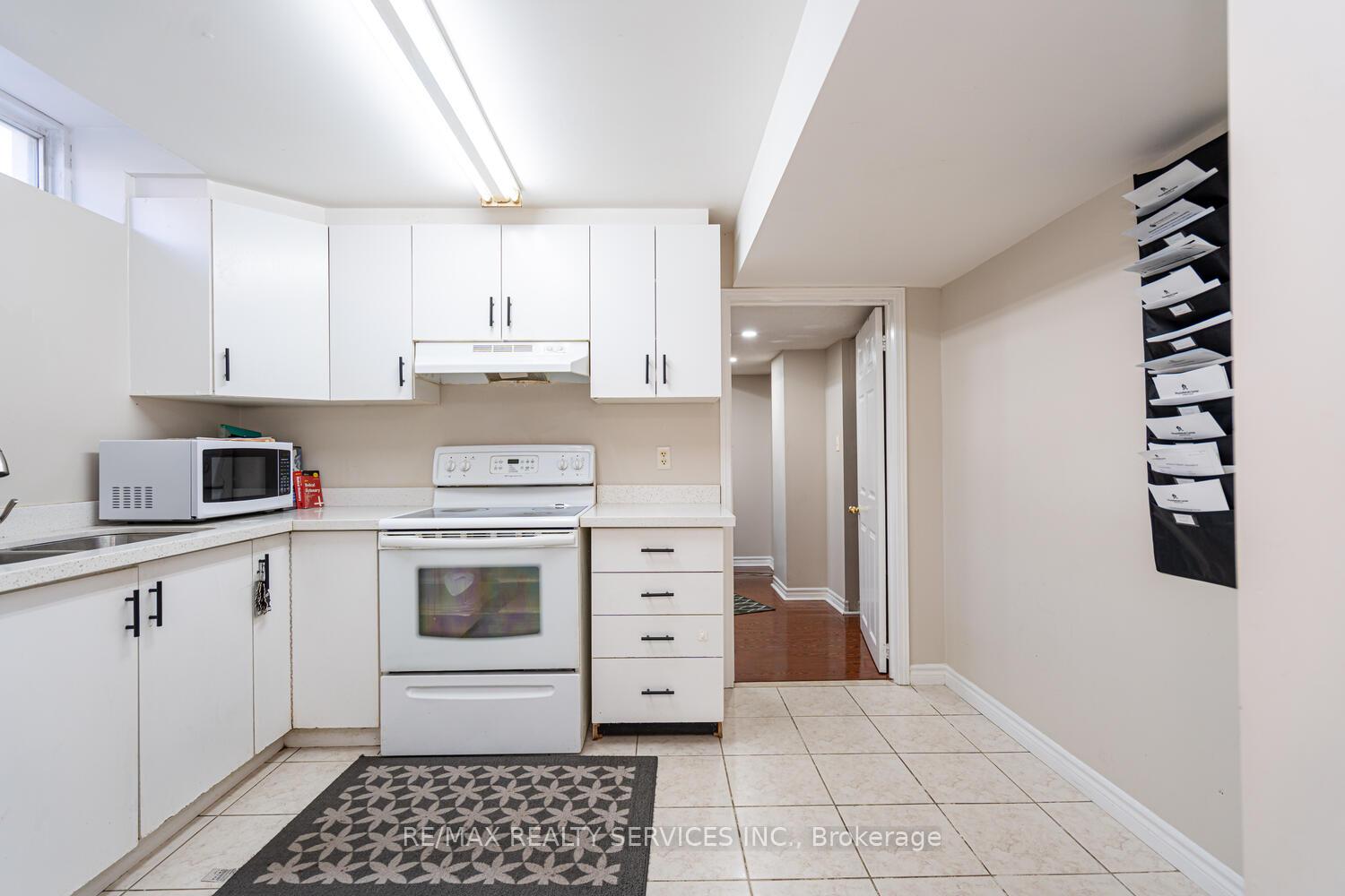 Photo 41 of 6 Foxhollow Road, Brampton, Northwest Sandalwood Parkway — HOMEH