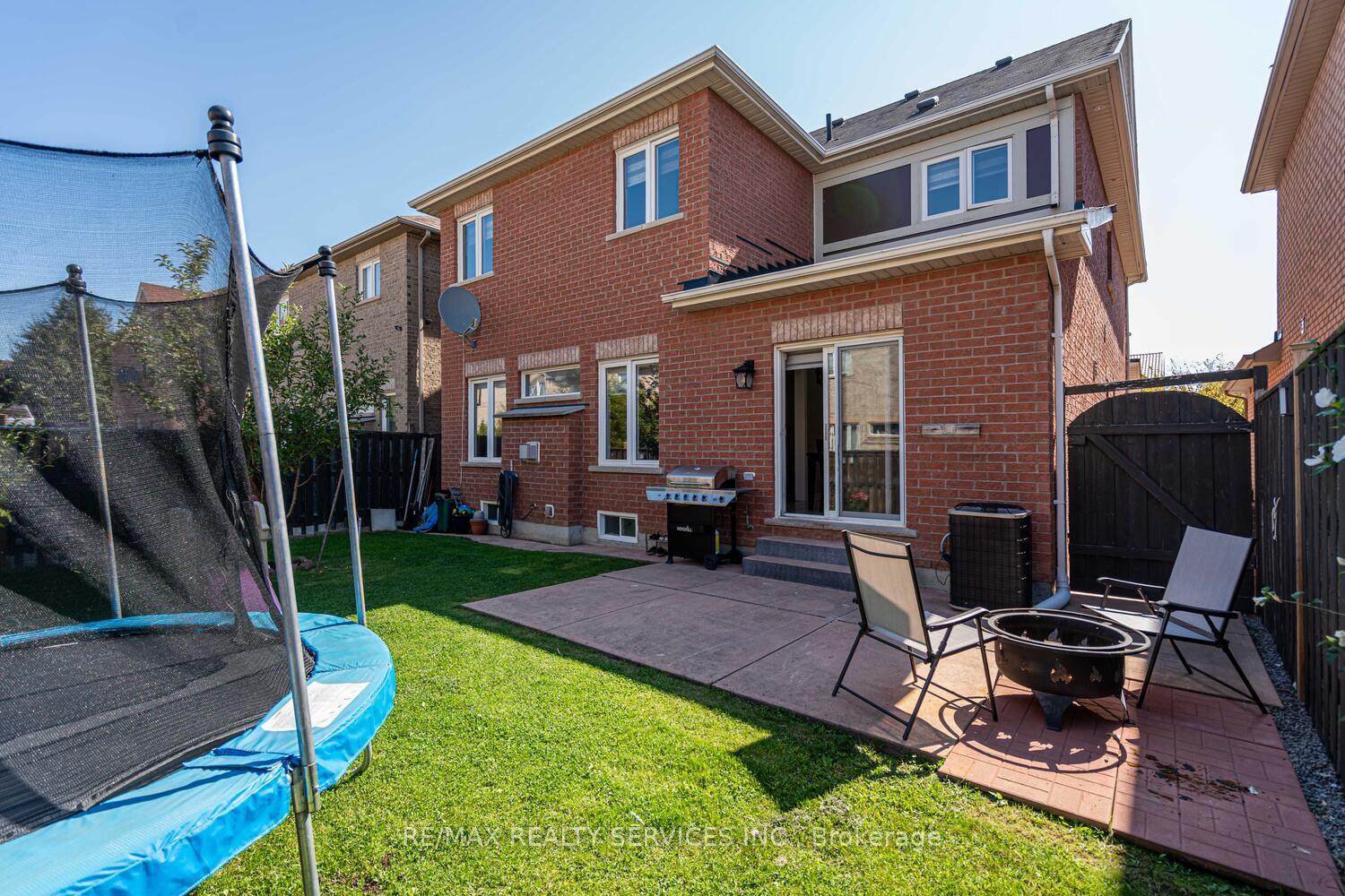 Photo 46 of 6 Foxhollow Road, Brampton, Northwest Sandalwood Parkway — HOMEH