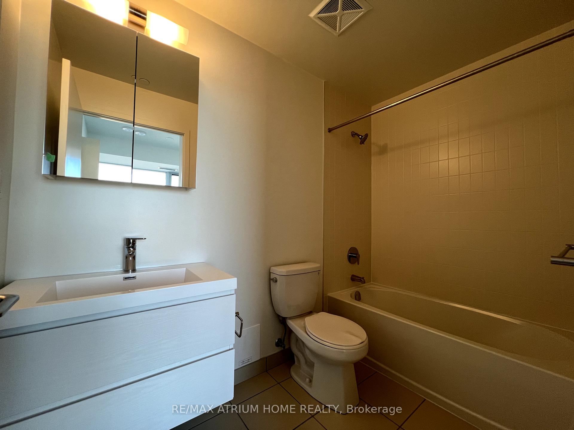 Photo 8 of Unit 1807, 38 Andre De Grasse Street, Markham, Unionville — HOMEH