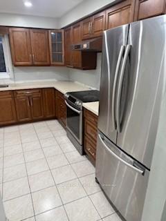 Photo 13 of 4 Myna Court, Brampton, Central Park — HOMEH