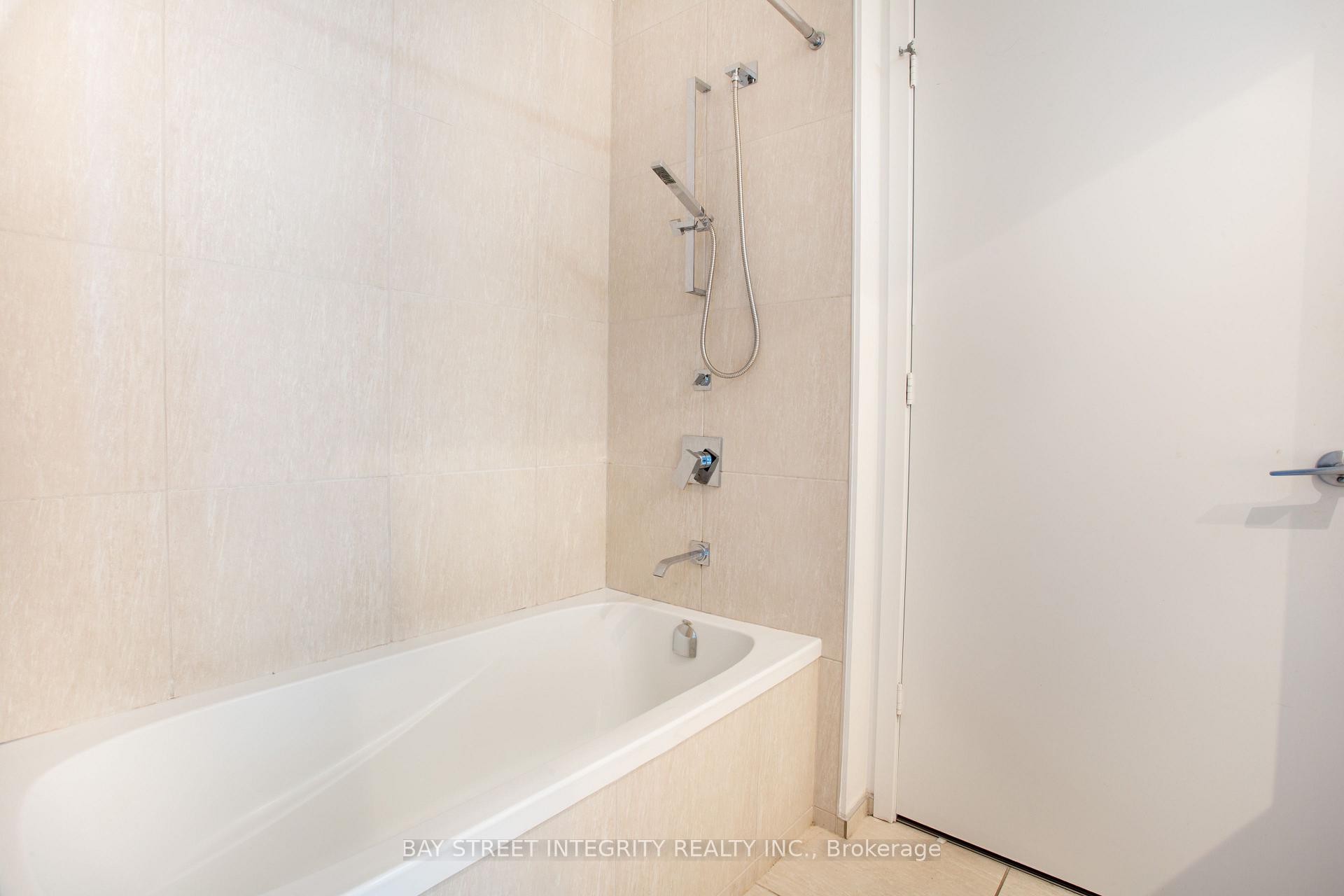 Photo 5 of Unit 2108, 101 Charles Street E, Toronto, Church-Yonge Corridor — HOMEH