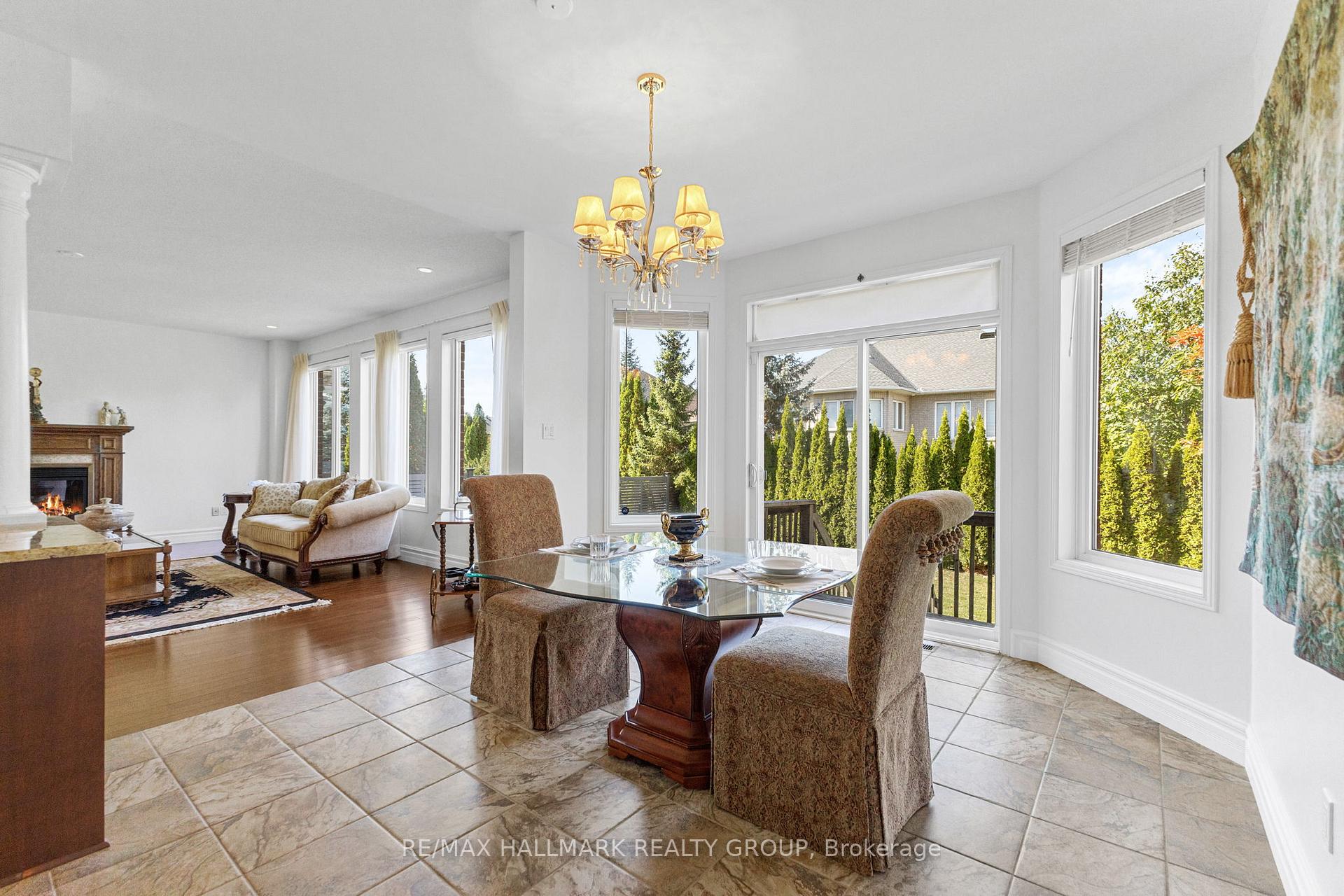 Photo 18 of 60 Winding Way, Ottawa, Barrhaven East — HOMEH