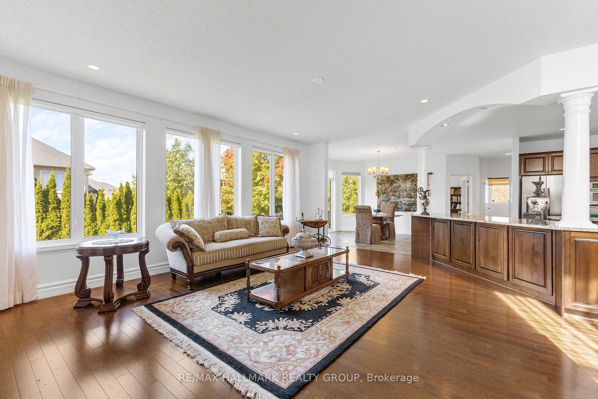 Photo 21 of 60 Winding Way, Ottawa, Barrhaven East — HOMEH