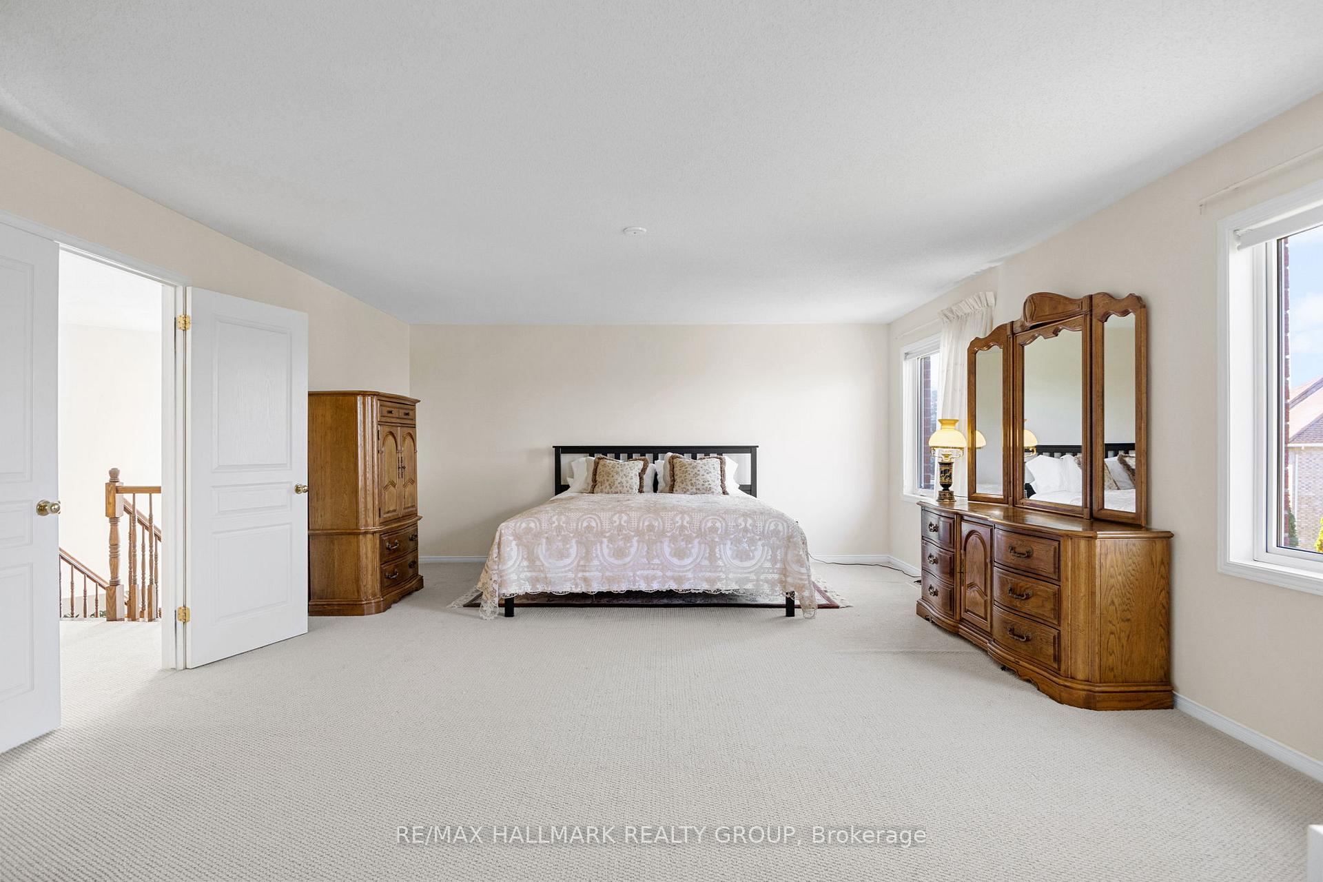 Photo 26 of 60 Winding Way, Ottawa, Barrhaven East — HOMEH
