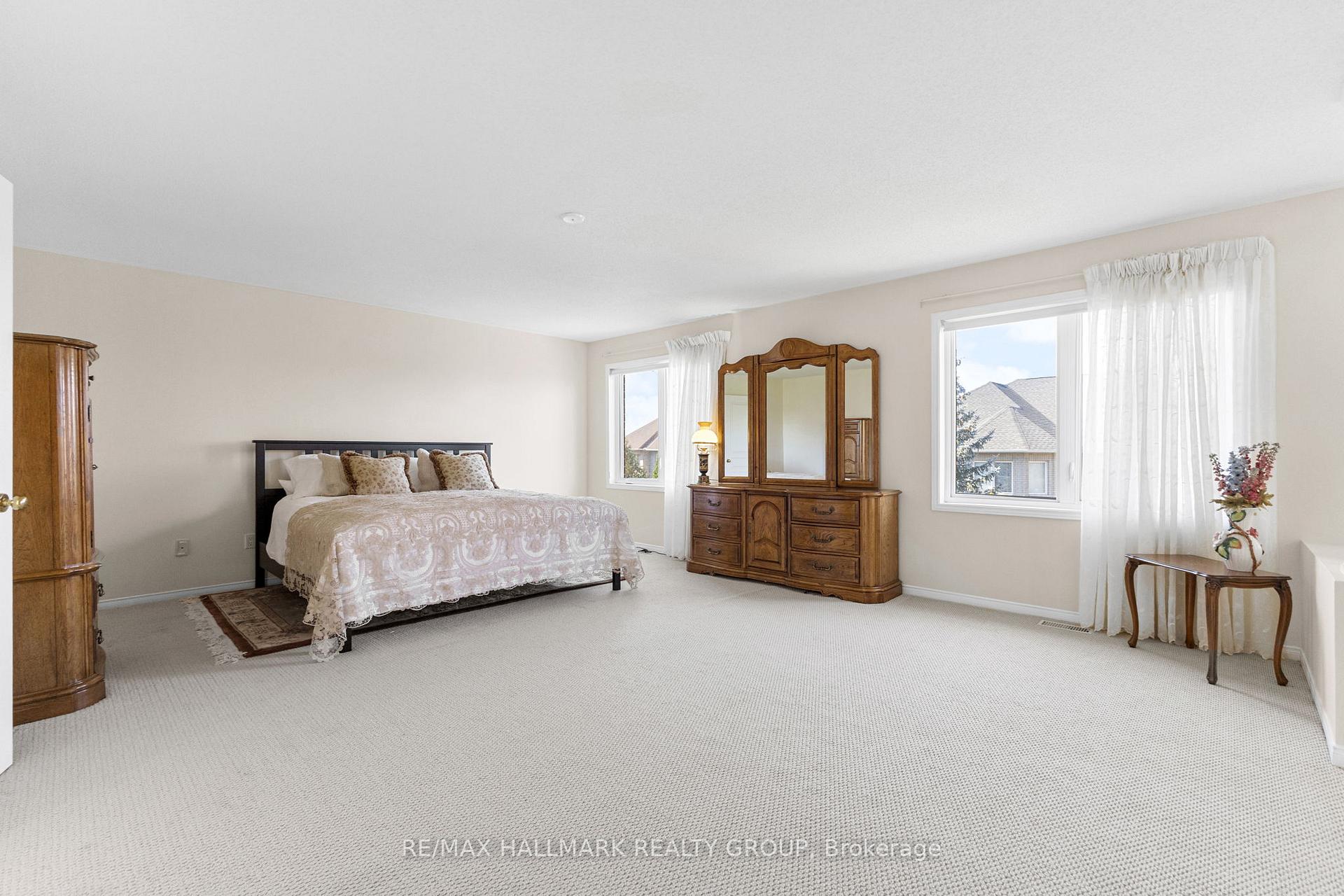 Photo 27 of 60 Winding Way, Ottawa, Barrhaven East — HOMEH