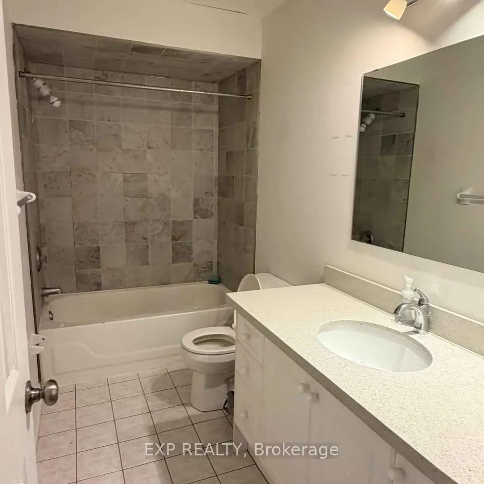Photo 14 of Unit G, 35 View Green Crescent, Etobicoke, West Humber-Clairville — HOMEH
