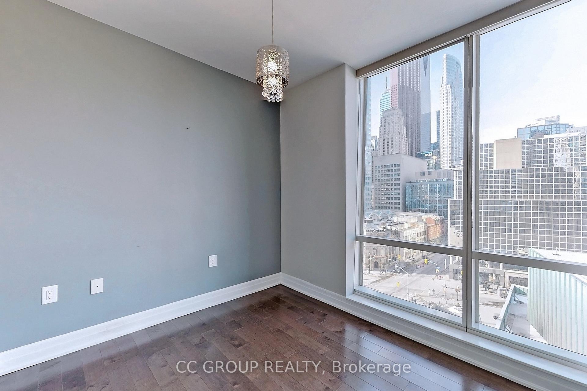 Photo 15 of Unit 1007, 8 The Esplanade, Toronto, Waterfront Communities — HOMEH