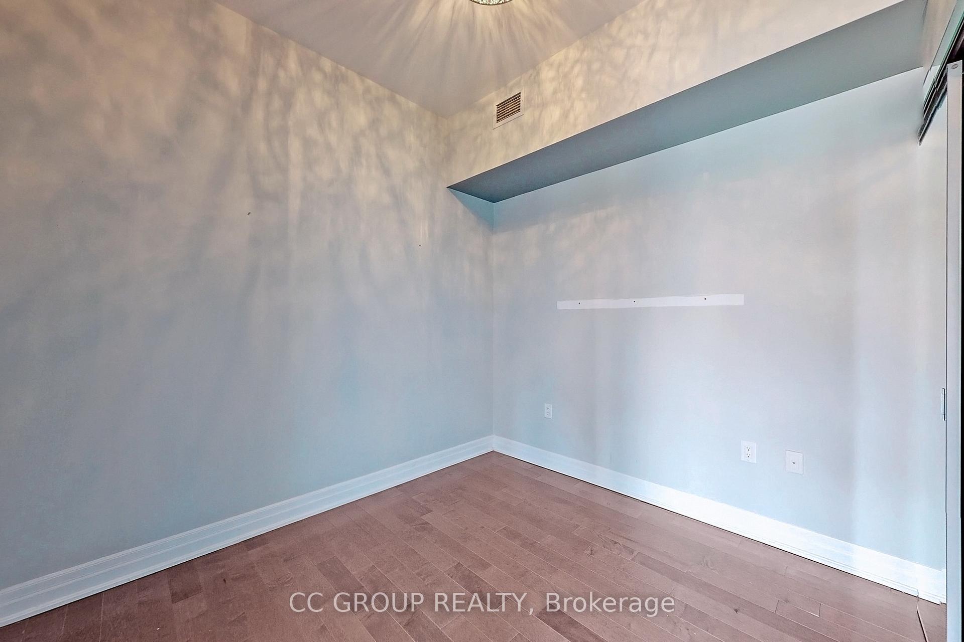 Photo 19 of Unit 1007, 8 The Esplanade, Toronto, Waterfront Communities — HOMEH