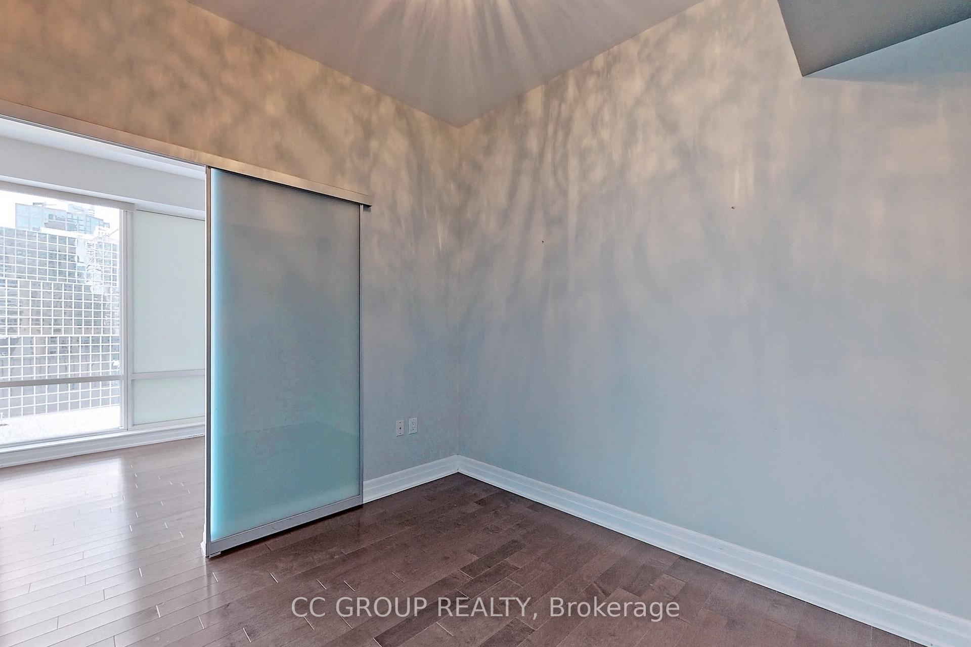 Photo 21 of Unit 1007, 8 The Esplanade, Toronto, Waterfront Communities — HOMEH