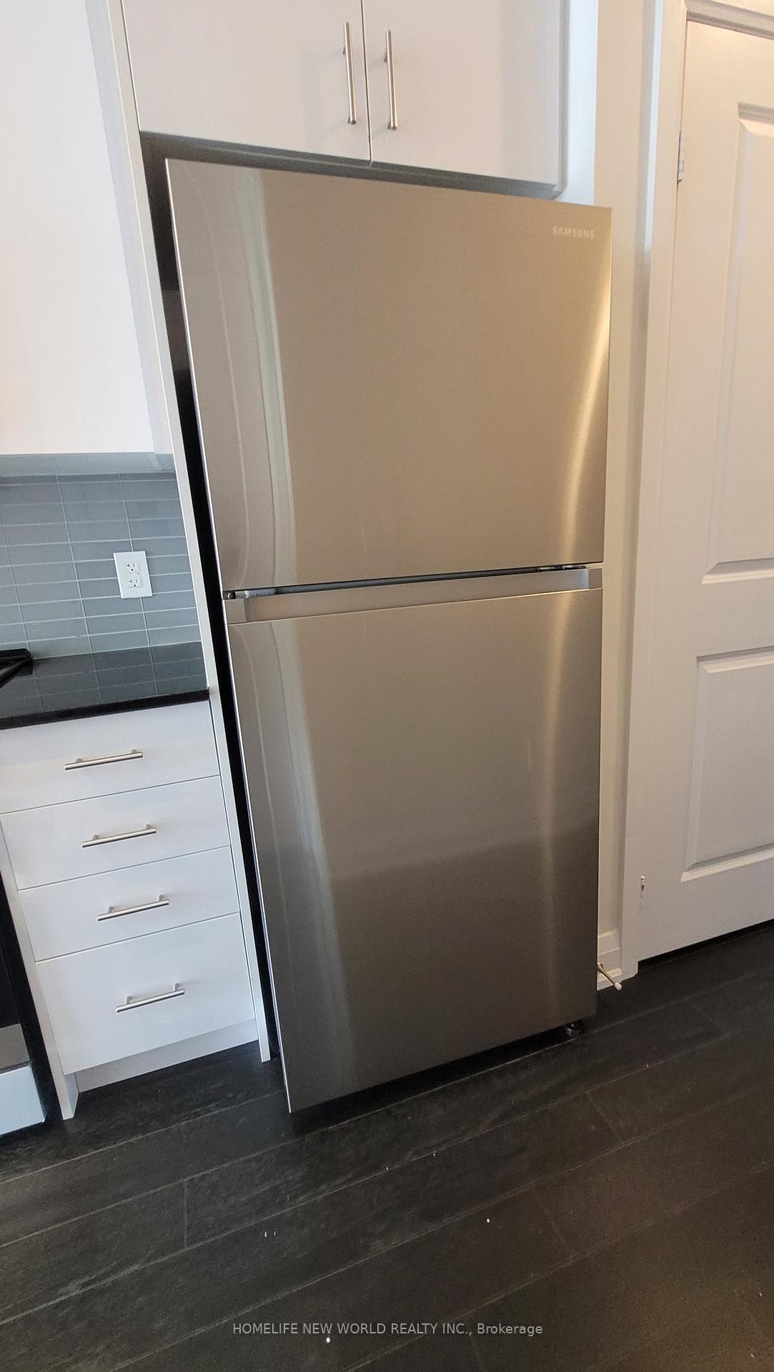 Photo 7 of Unit 810, 9582 Markham Road, Markham, Wismer — HOMEH