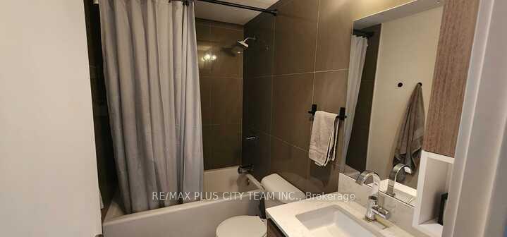Photo 19 of Unit 1807, 15 Baseball Place, Toronto, South Riverdale — HOMEH