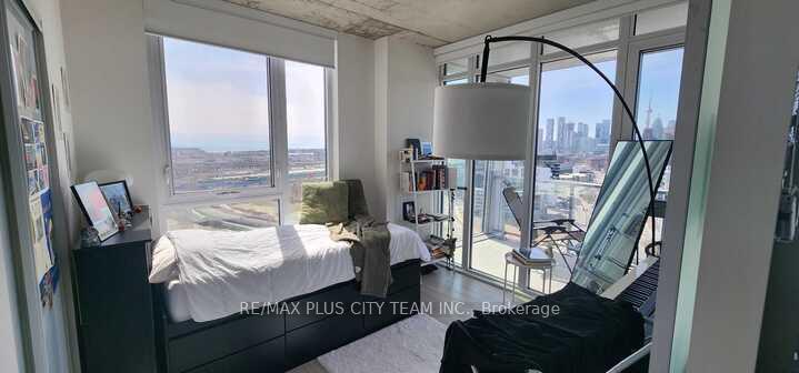 Photo 8 of Unit 1807, 15 Baseball Place, Toronto, South Riverdale — HOMEH