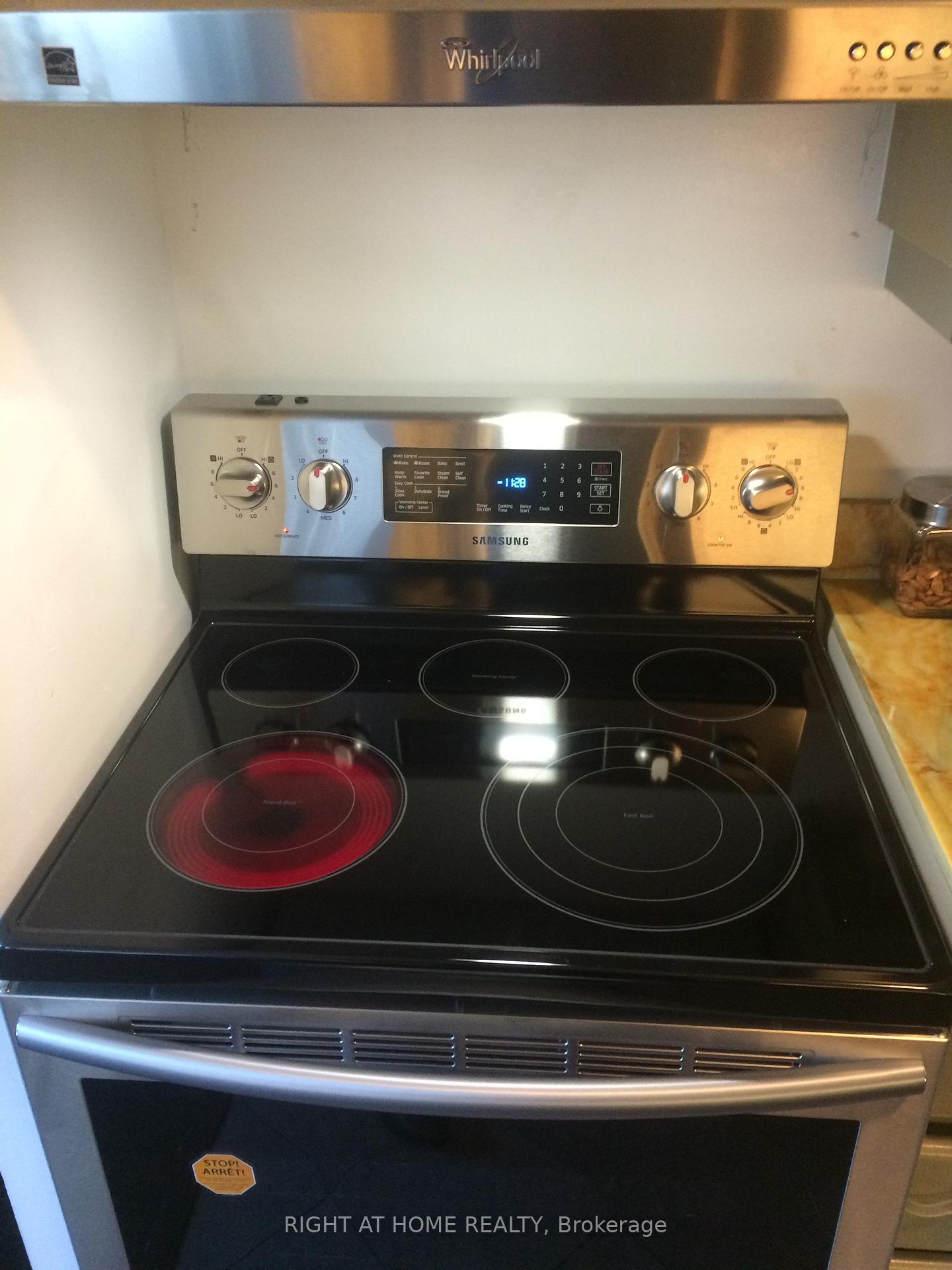Photo 8 of Unit 2309, 7 King Street E, Toronto, Church-Yonge Corridor — HOMEH