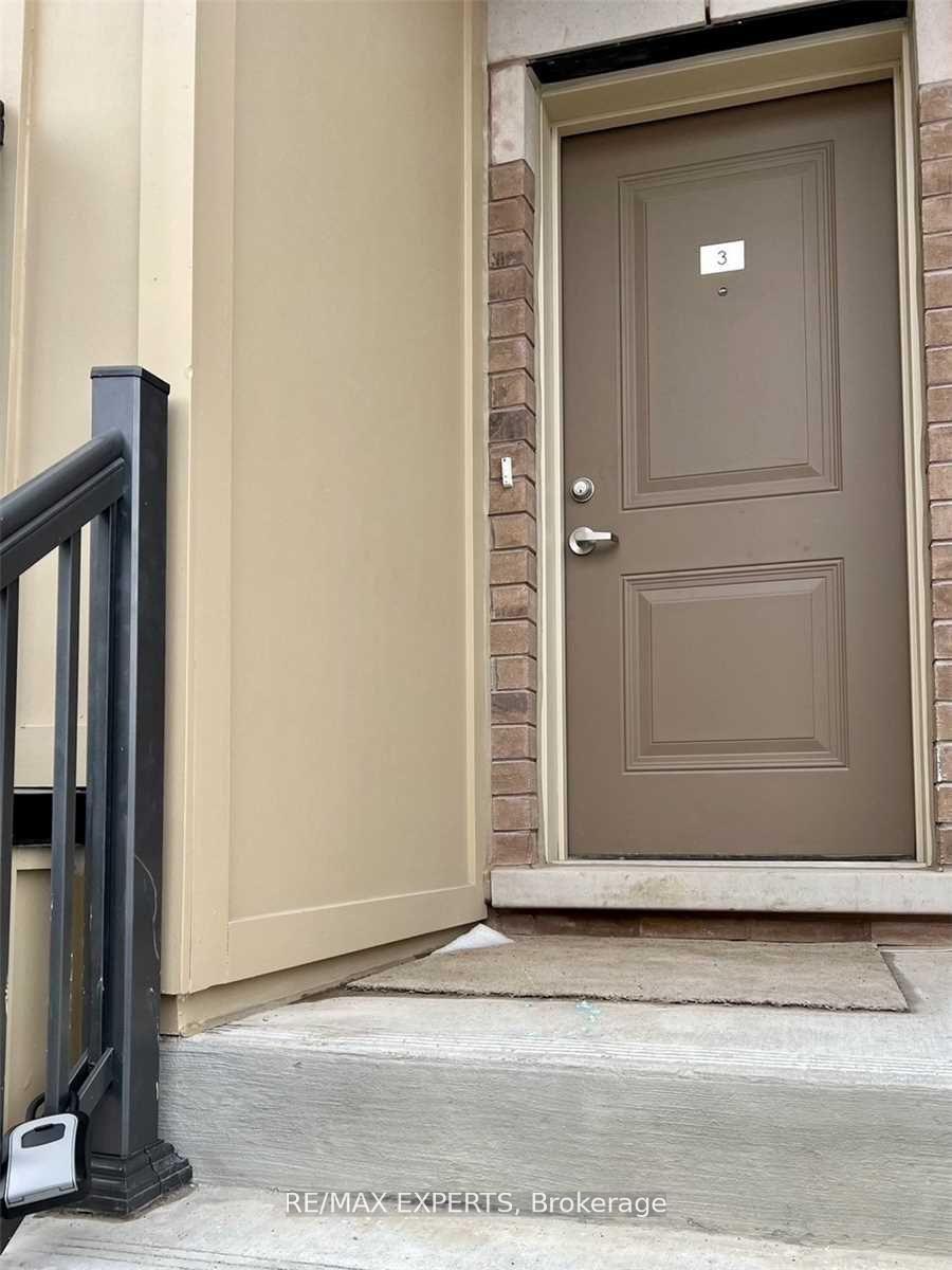 Photo 14 of Unit 3, 470 Beresford Path, Oshawa, Central — HOMEH