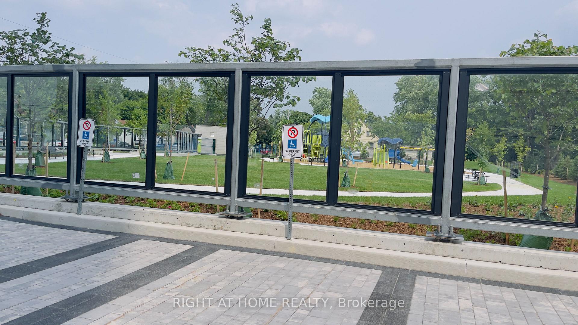 Photo 10 of Unit 2308, 1 Grandview Avenue, Markham, Thornhill — HOMEH
