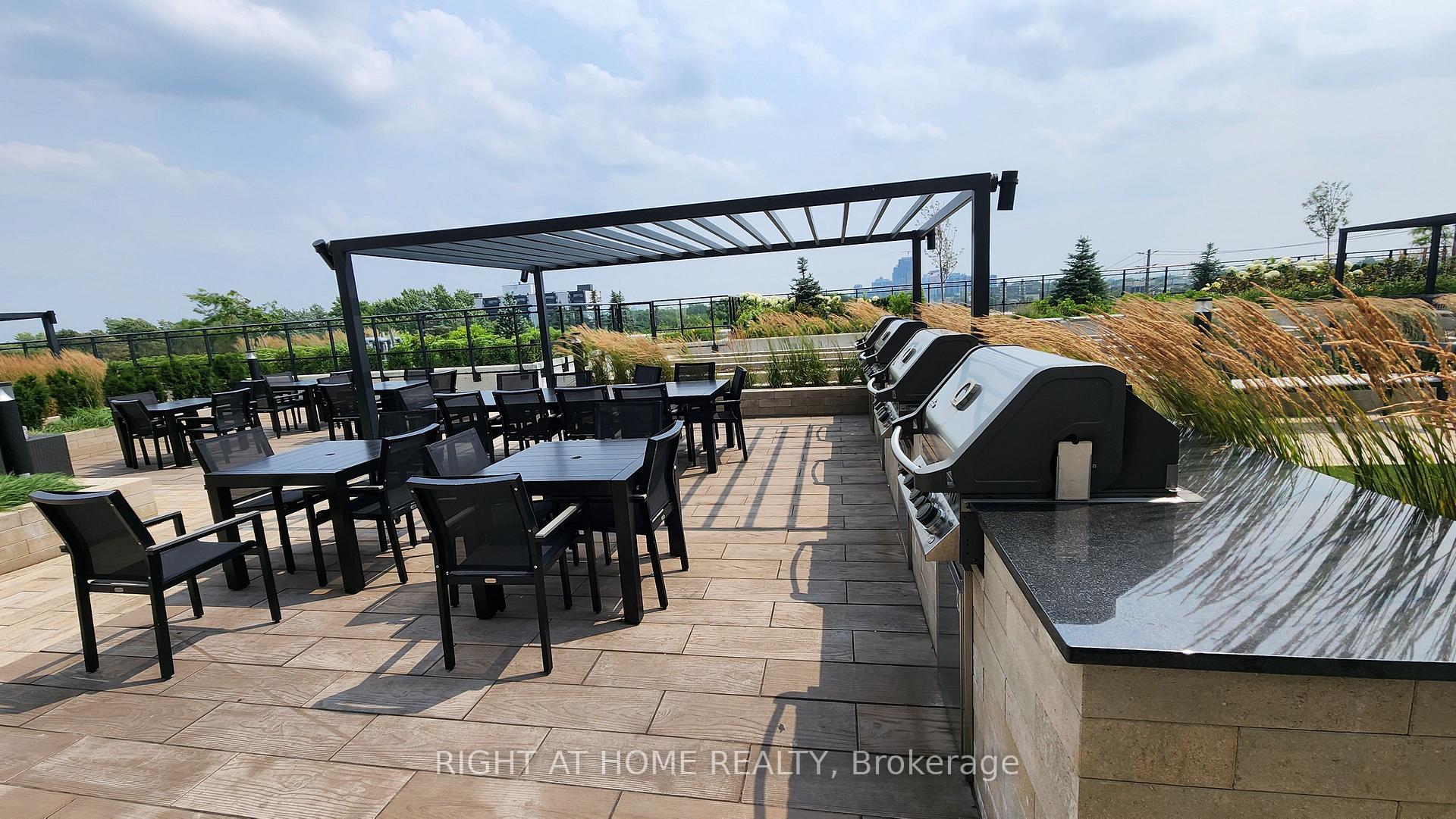 Photo 16 of Unit 2308, 1 Grandview Avenue, Markham, Thornhill — HOMEH