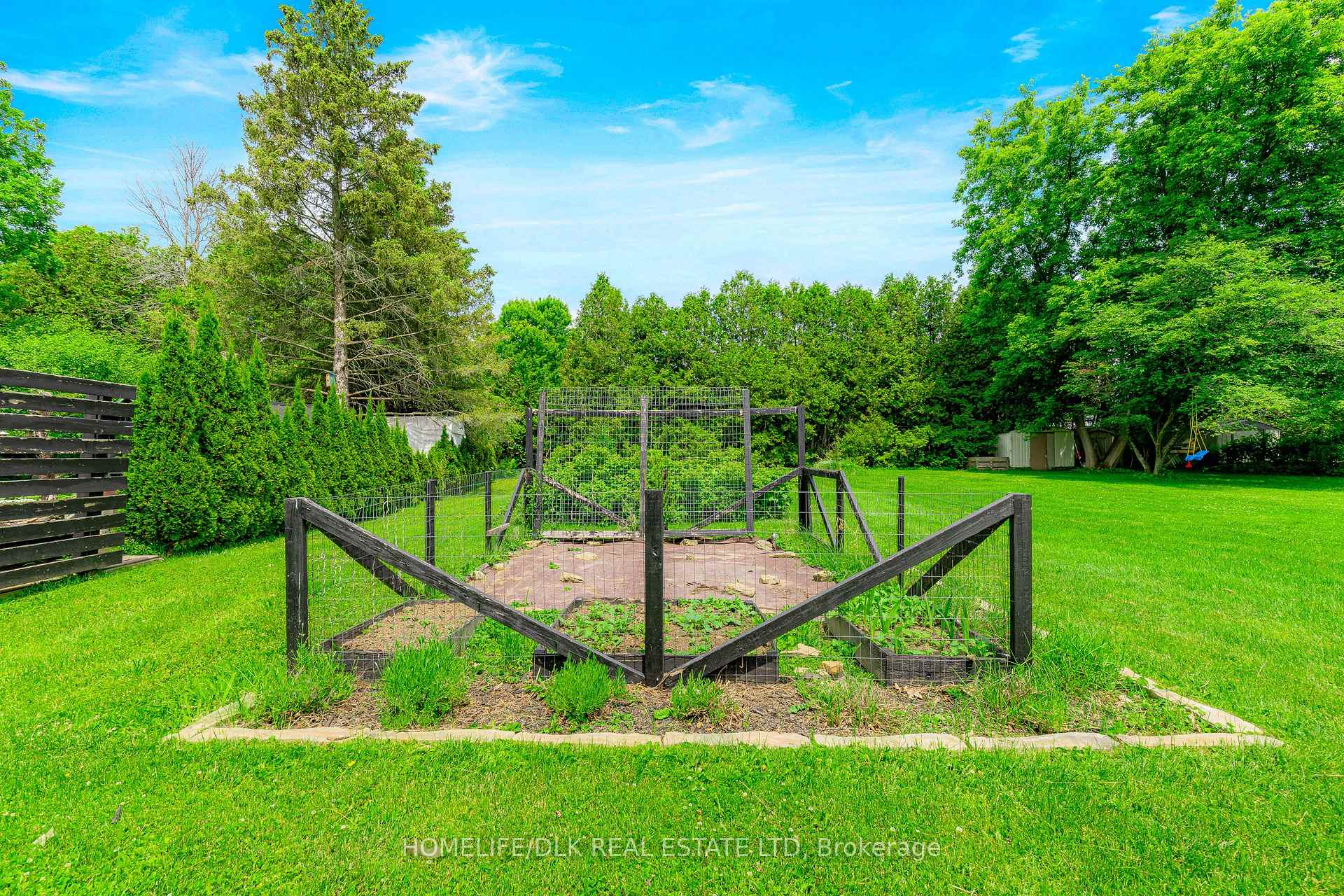 Photo 12 of 43 Sophia Street, Edwardsburgh/Cardinal, Edwardsburgh/Cardinal Twp — HOMEH