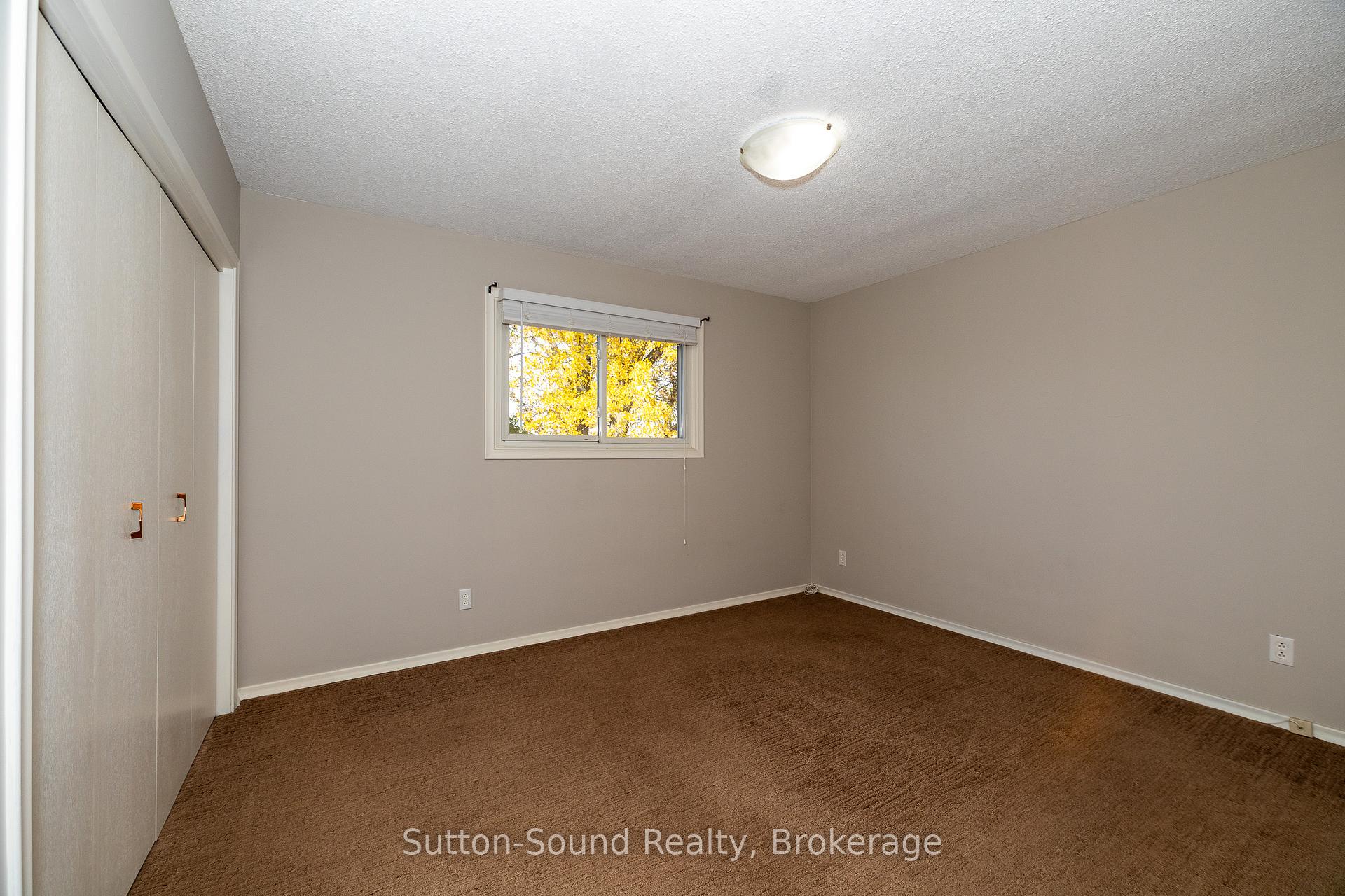 Photo 13 of 316820 Highway 6, Chatsworth — HOMEH