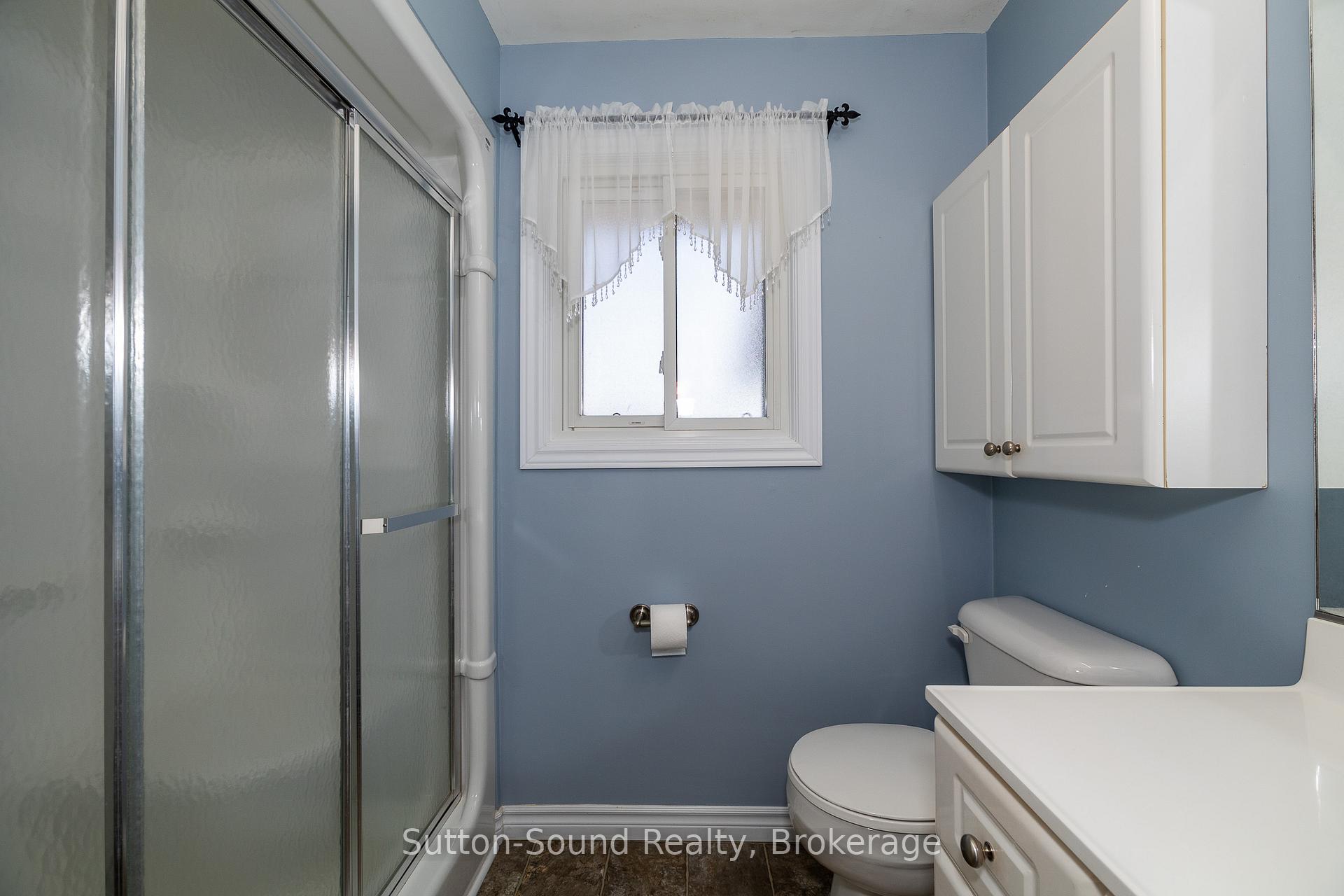 Photo 17 of 316820 Highway 6, Chatsworth — HOMEH