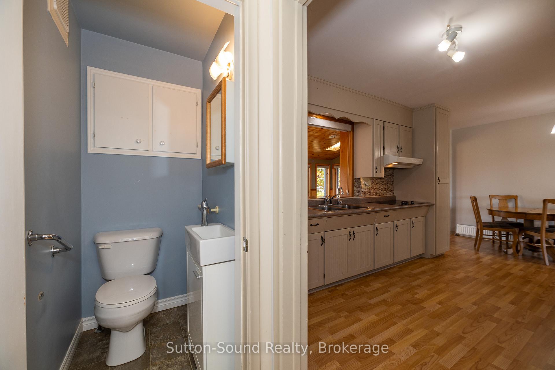 Photo 18 of 316820 Highway 6, Chatsworth — HOMEH