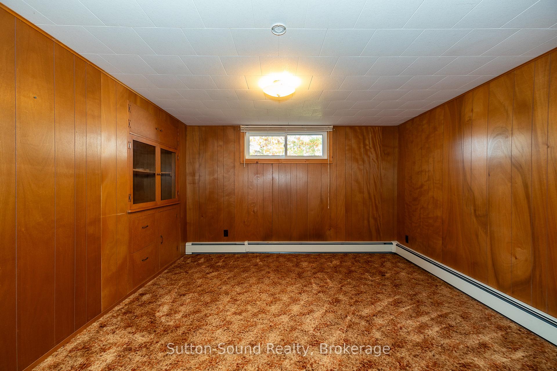 Photo 23 of 316820 Highway 6, Chatsworth — HOMEH