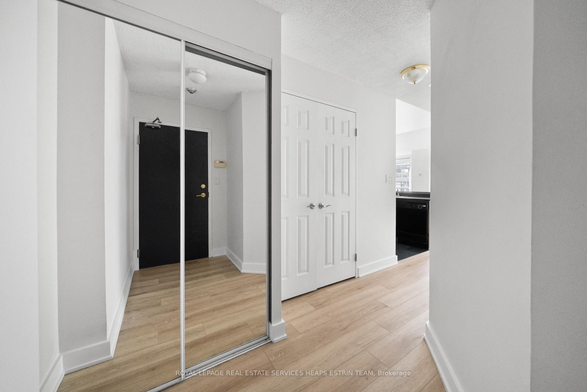 Photo 4 of Unit 1604, 230 King Street E, Toronto, Moss Park — HOMEH